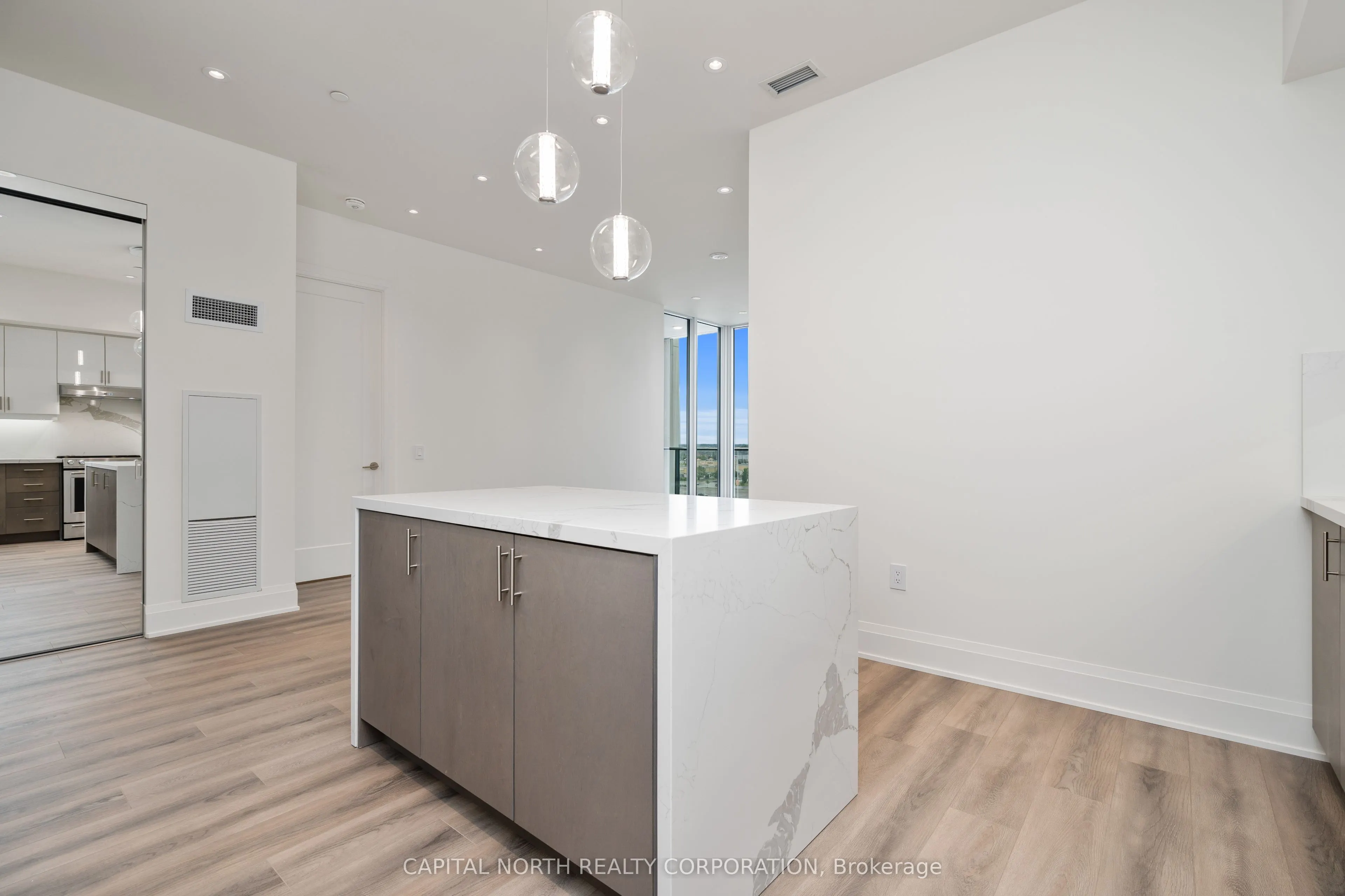 9000 Jane Street, #629