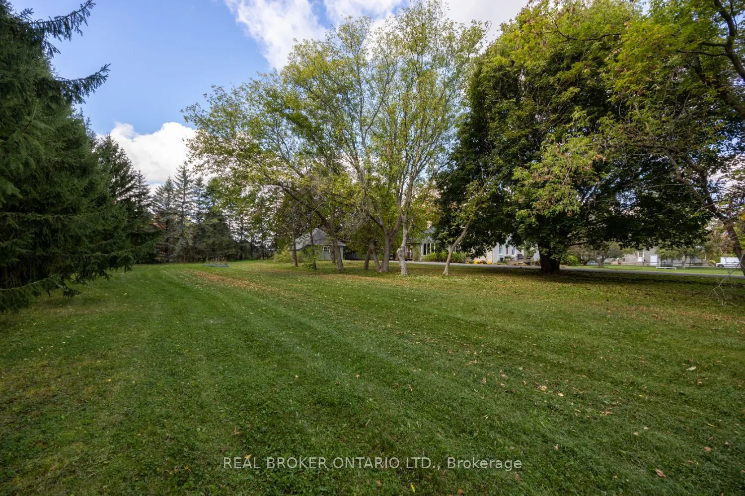 8680 Concession Road 4