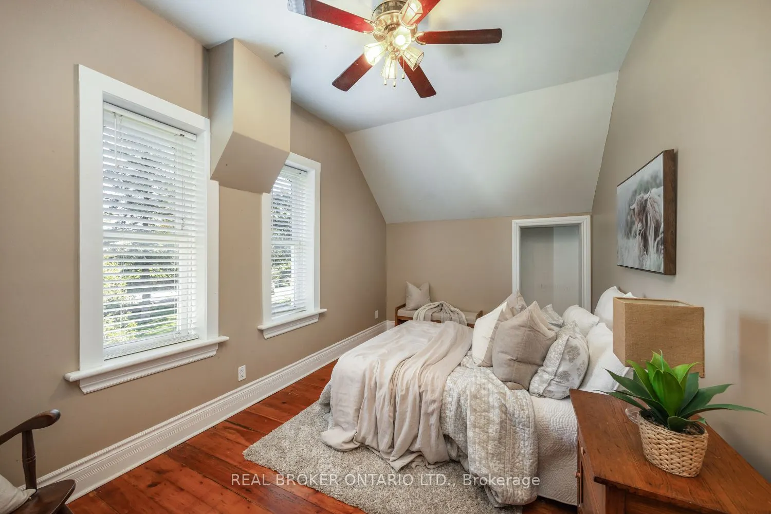 8680 Concession Road 4