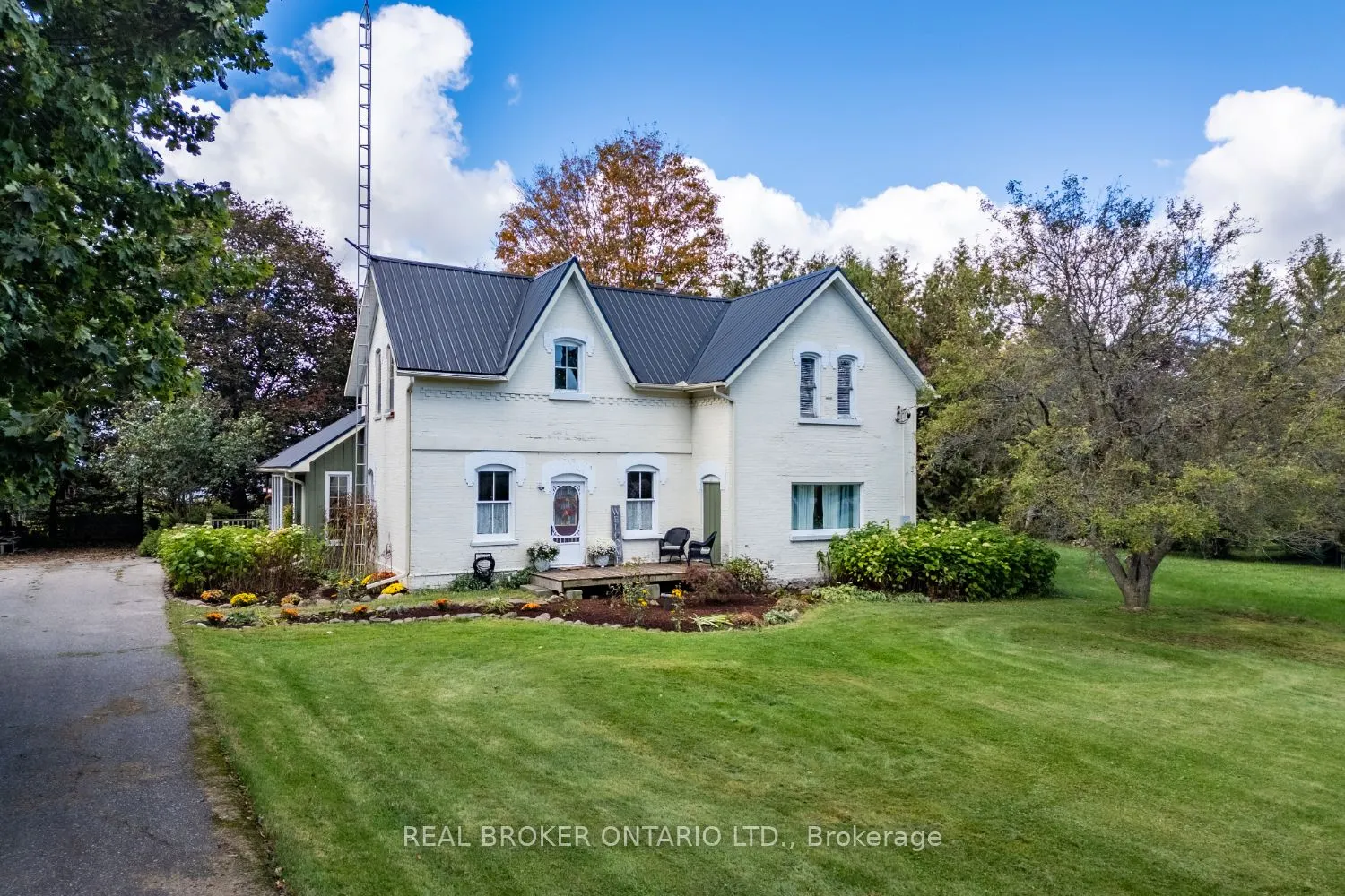 8680 Concession Road 4