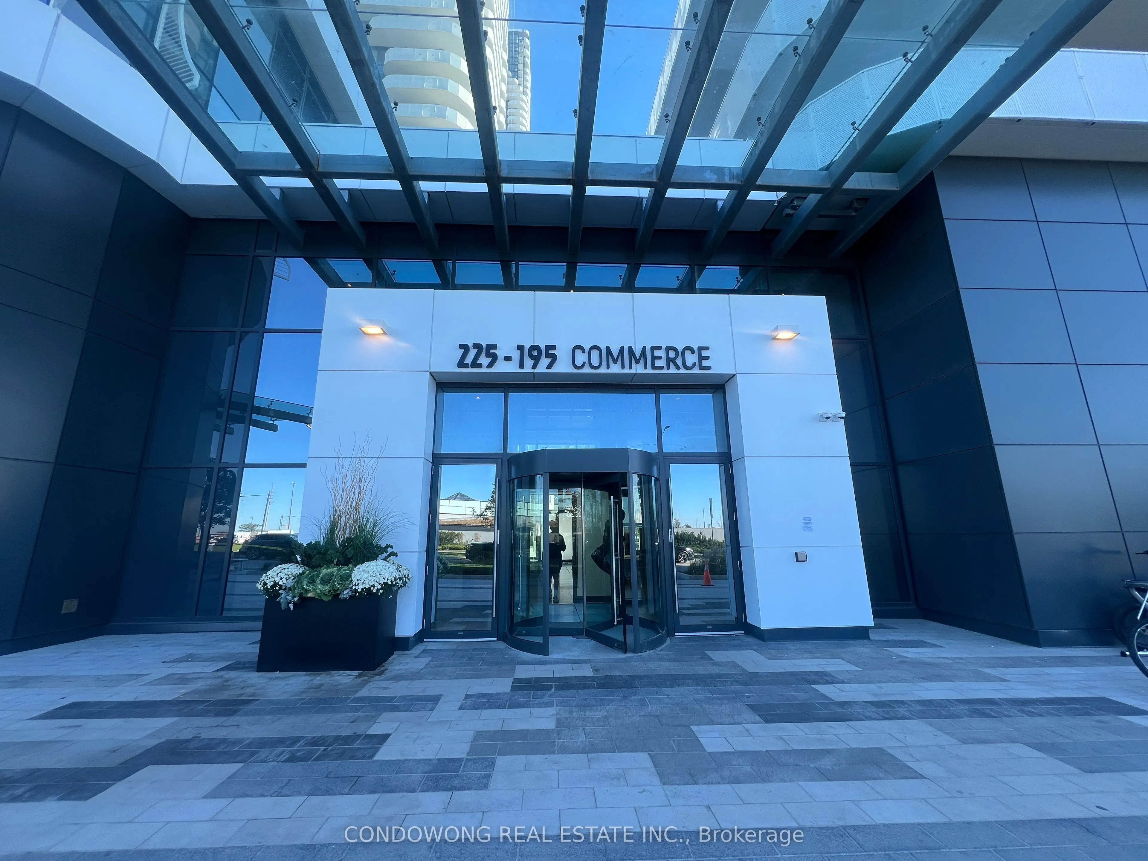 225 Commerce Street, #1206
