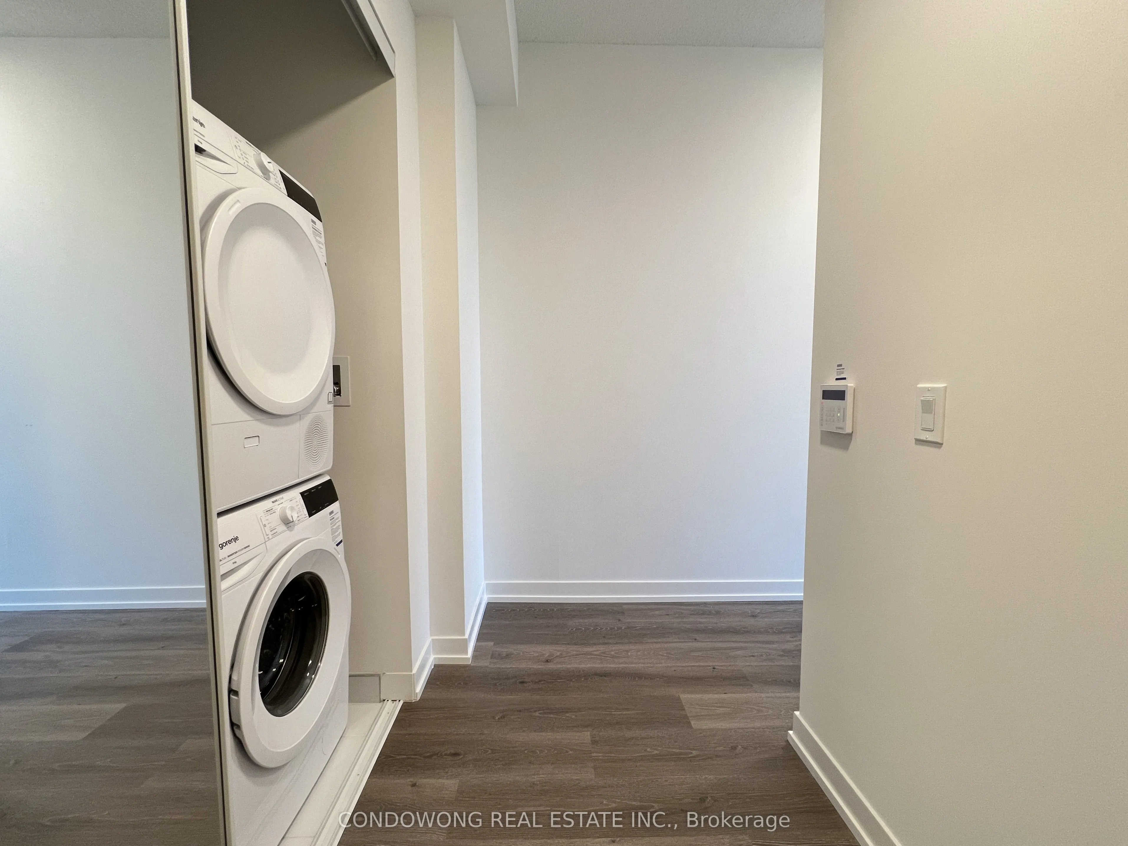 225 Commerce Street, #1206