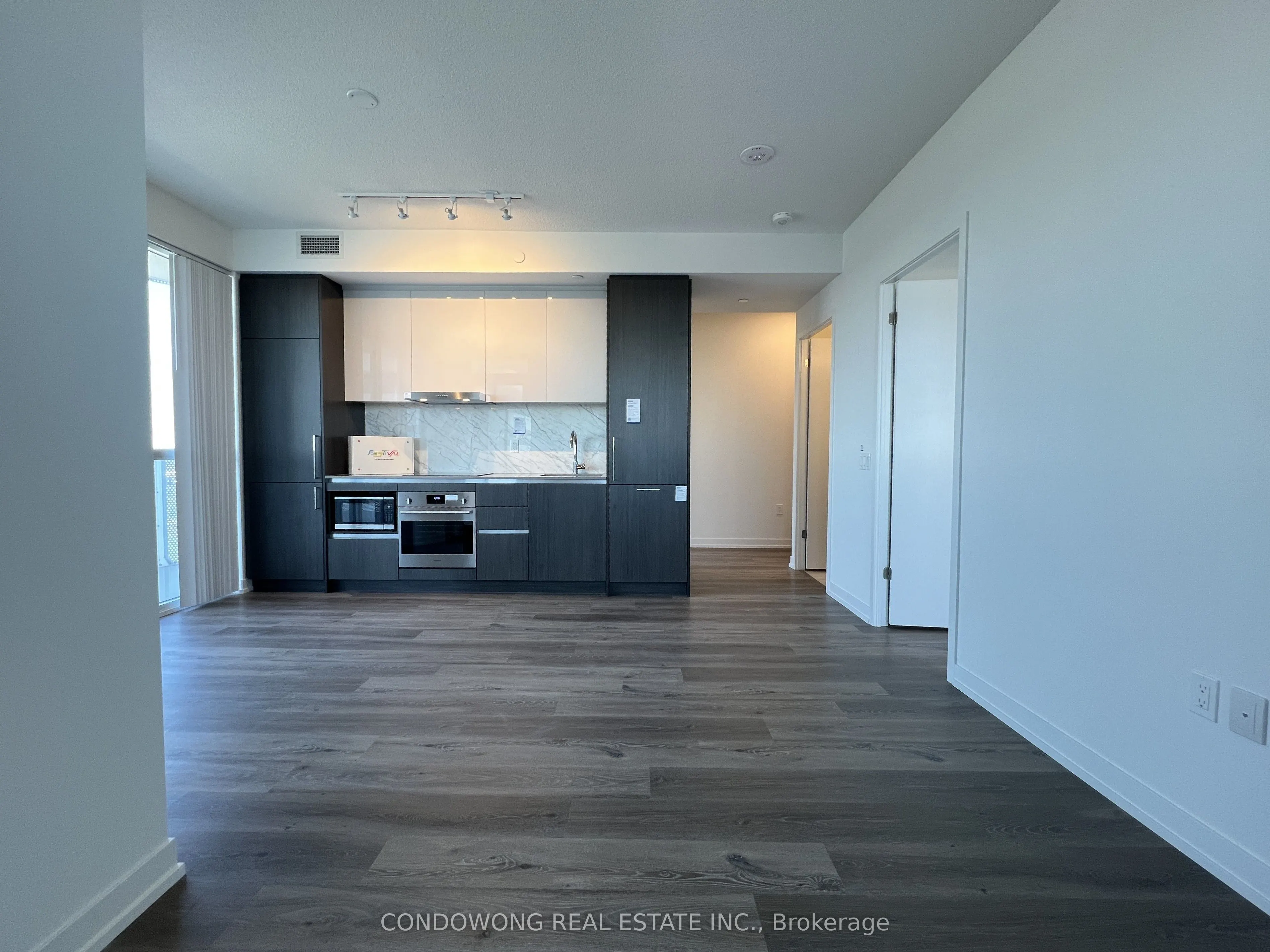 225 Commerce Street, #1206