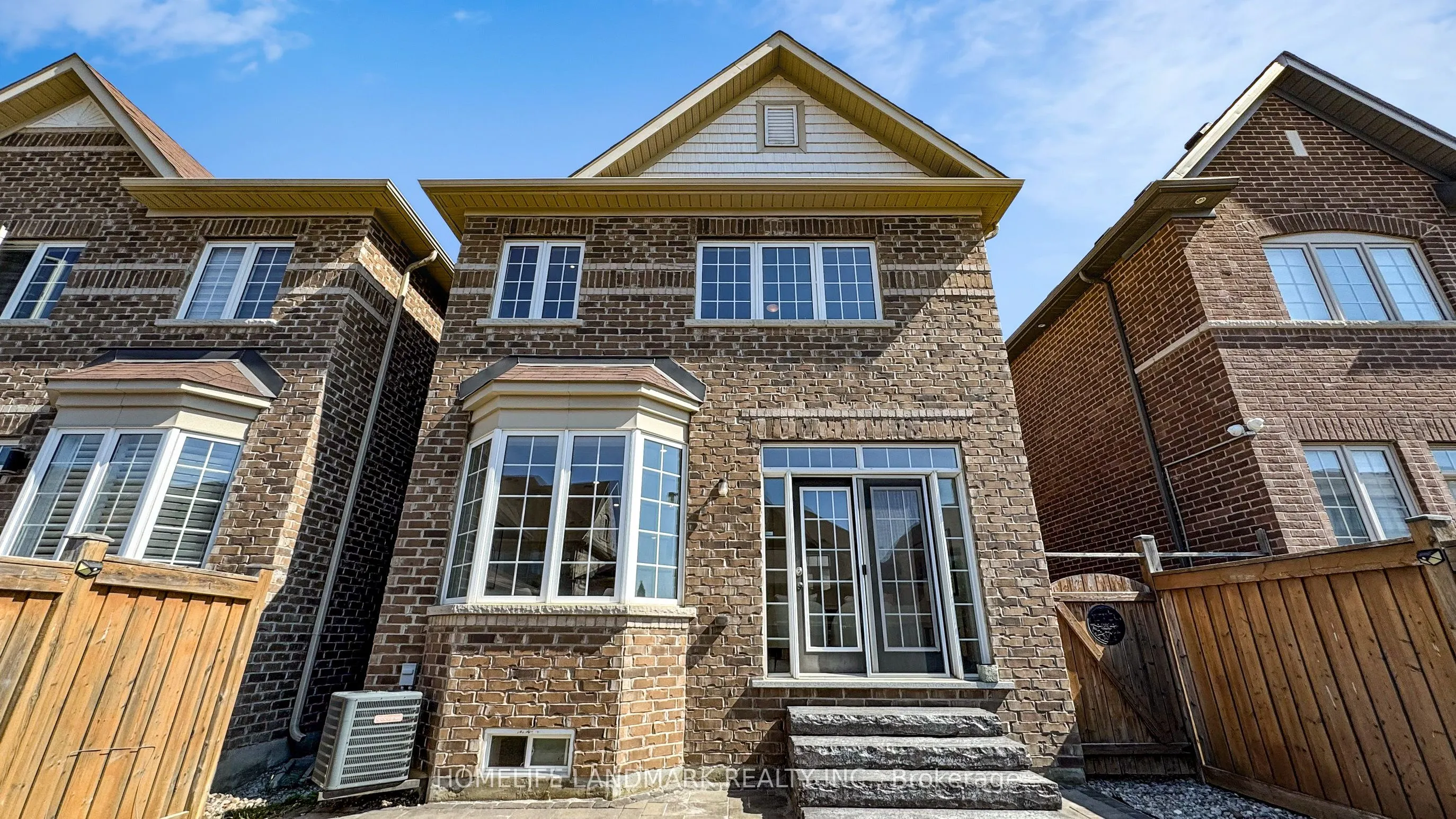 116 Pelee Avenue
