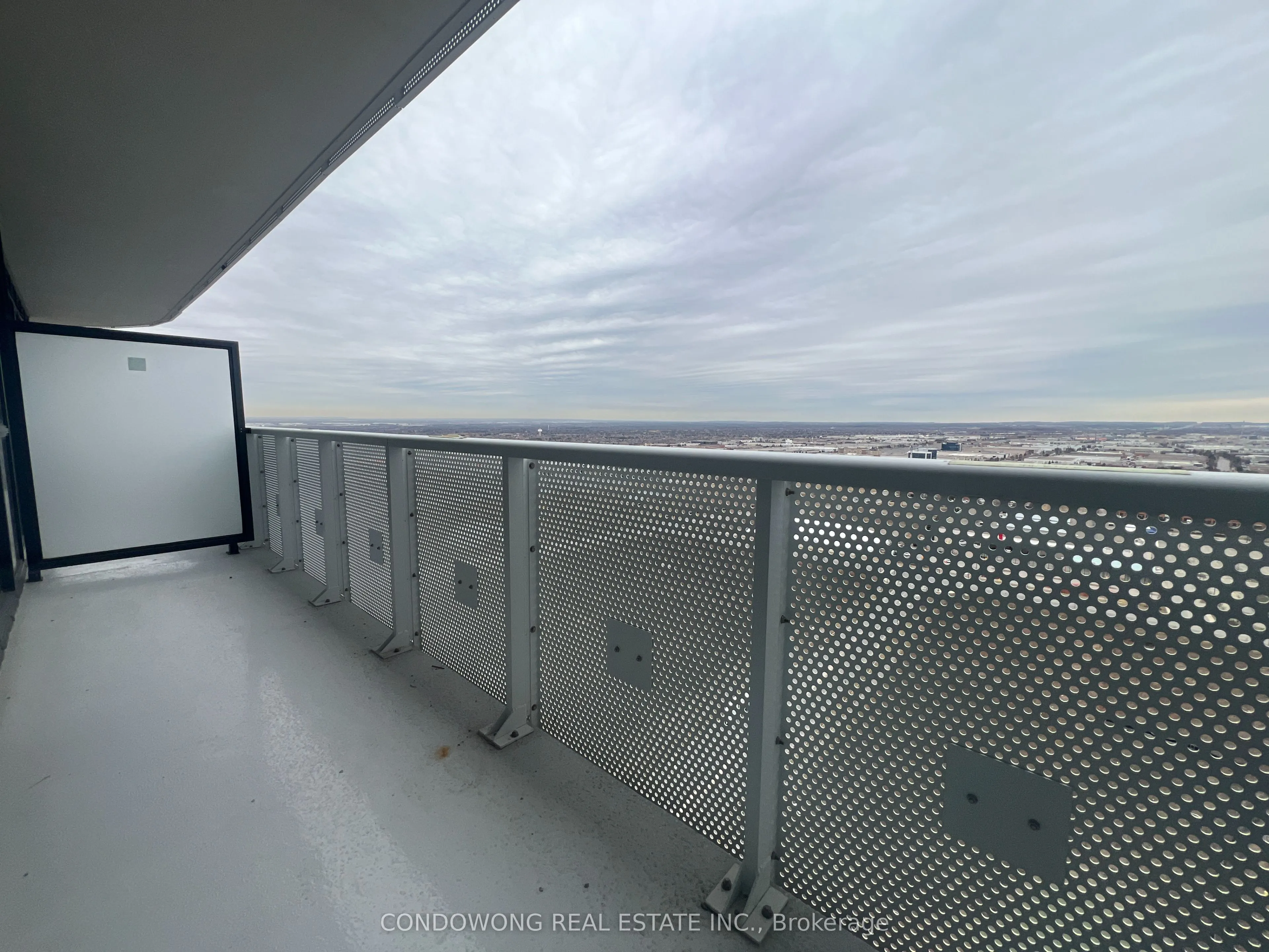 225 Commerce Street, #2910