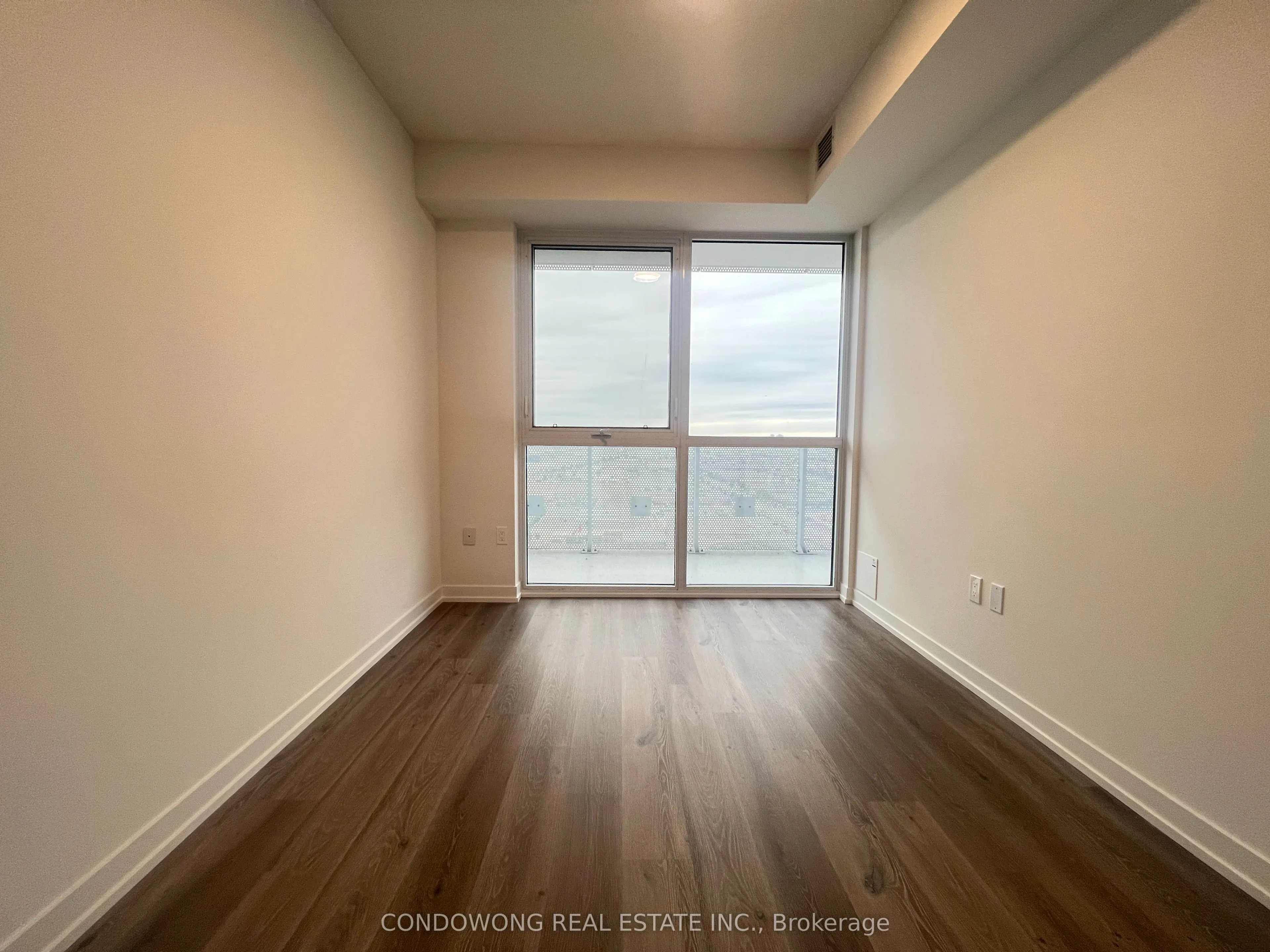 225 Commerce Street, #2910