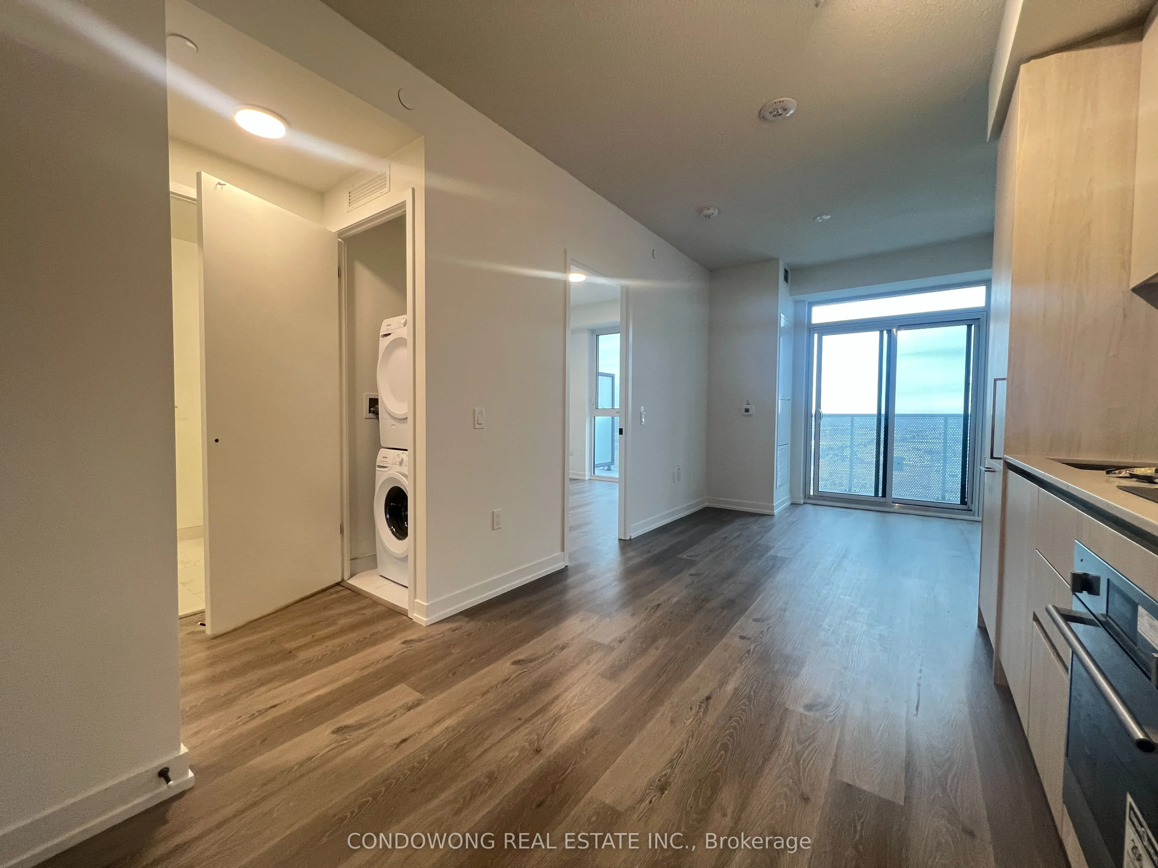 225 Commerce Street, #2910