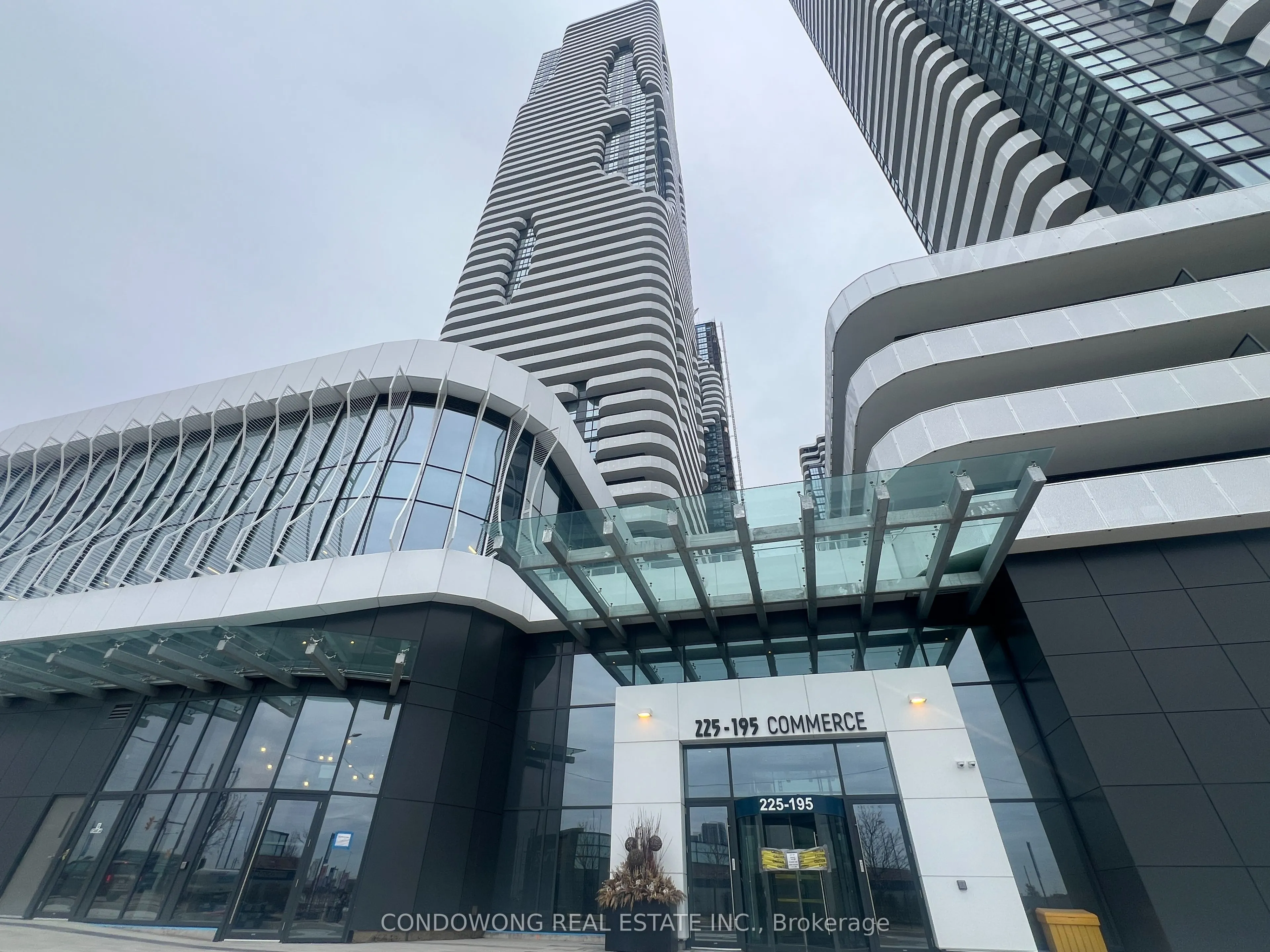 225 Commerce Street, #2910
