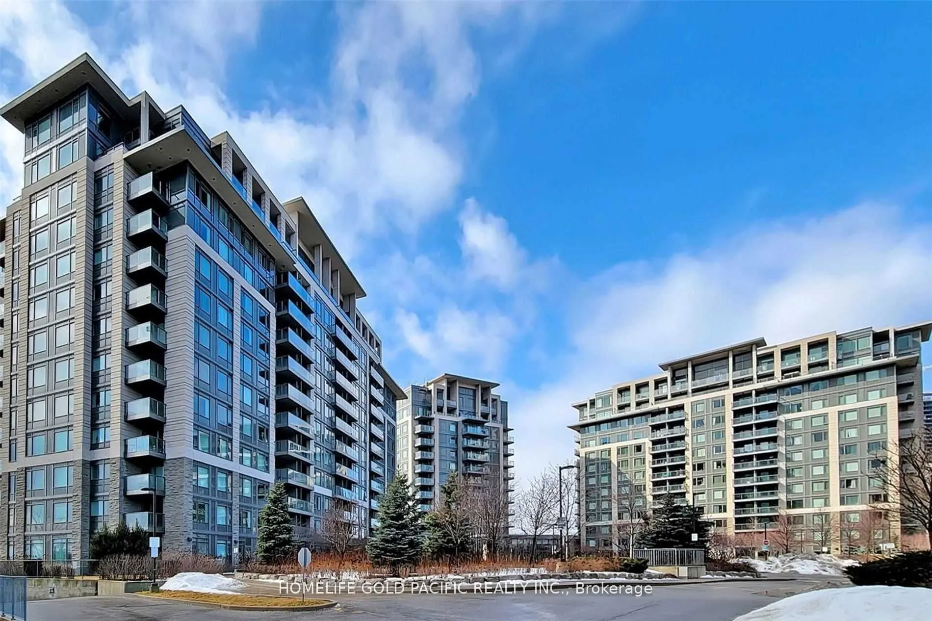 273 South Park Road, #1106