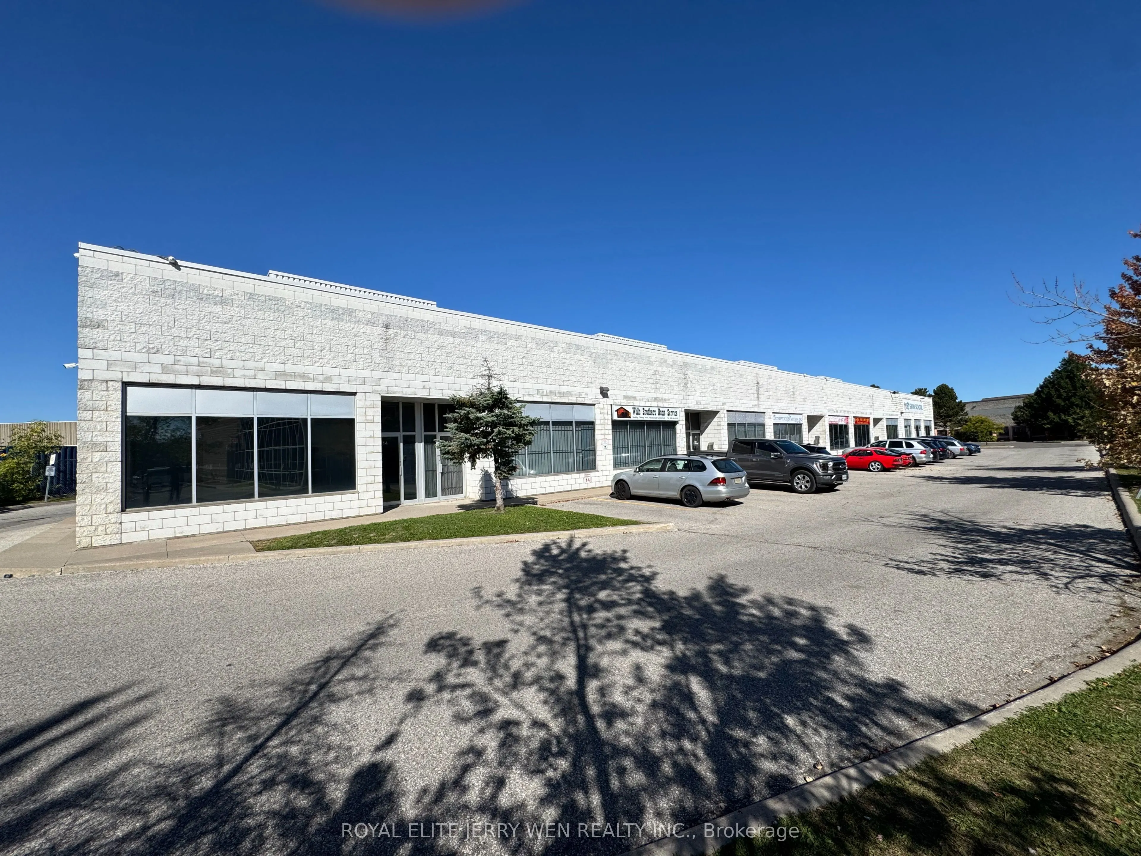 205 Clayton Drive, #12