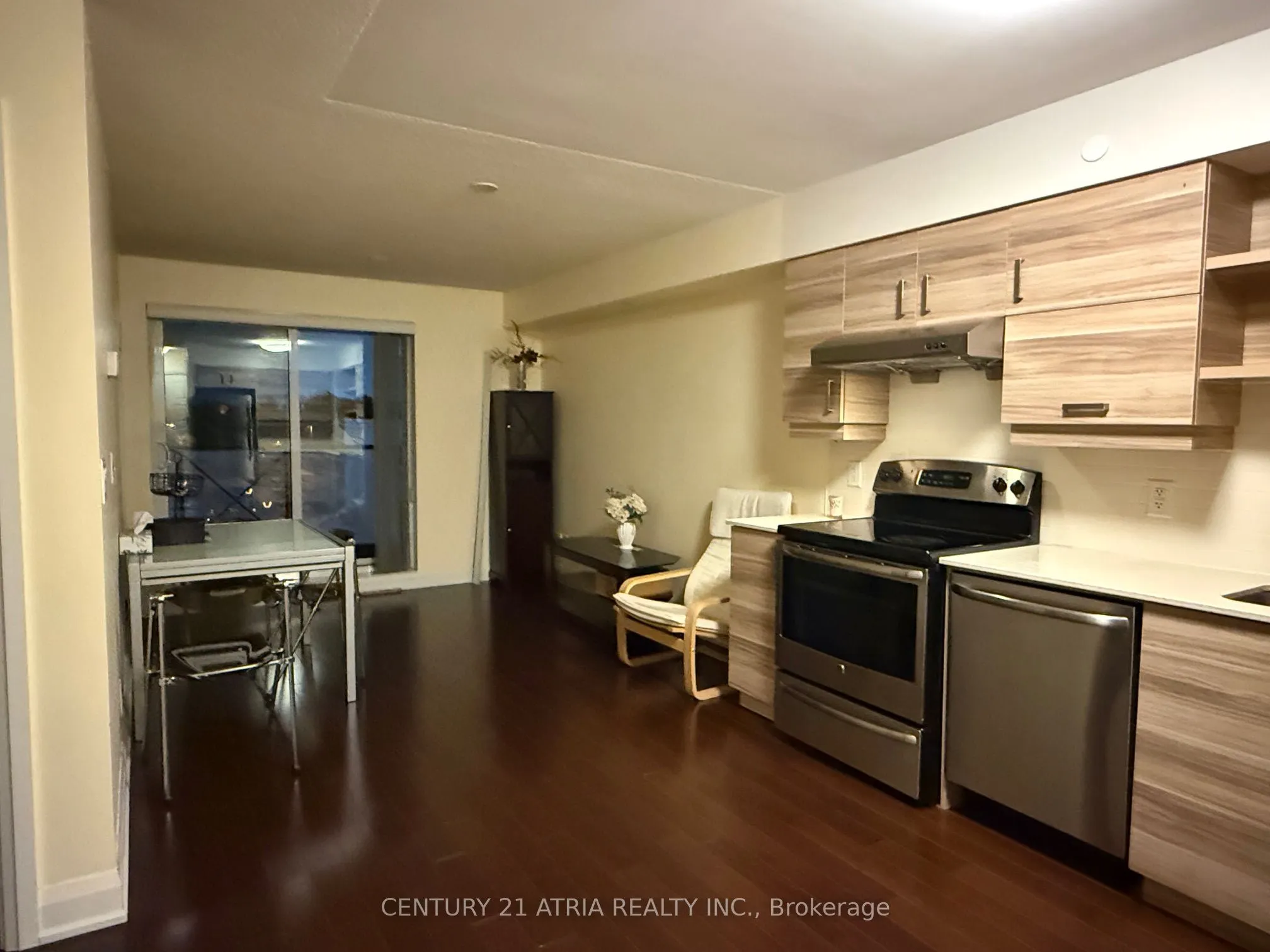 8200 Birchmount Road, #519