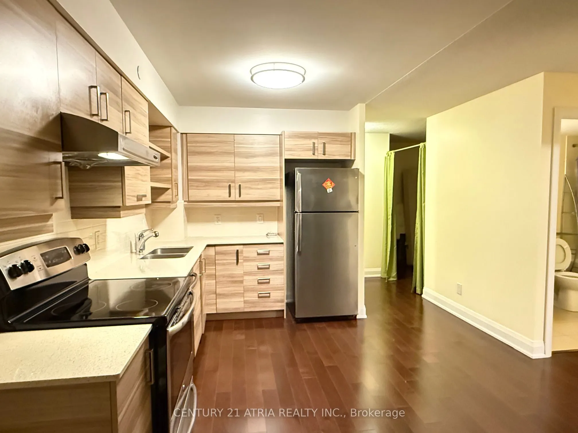 8200 Birchmount Road, #519