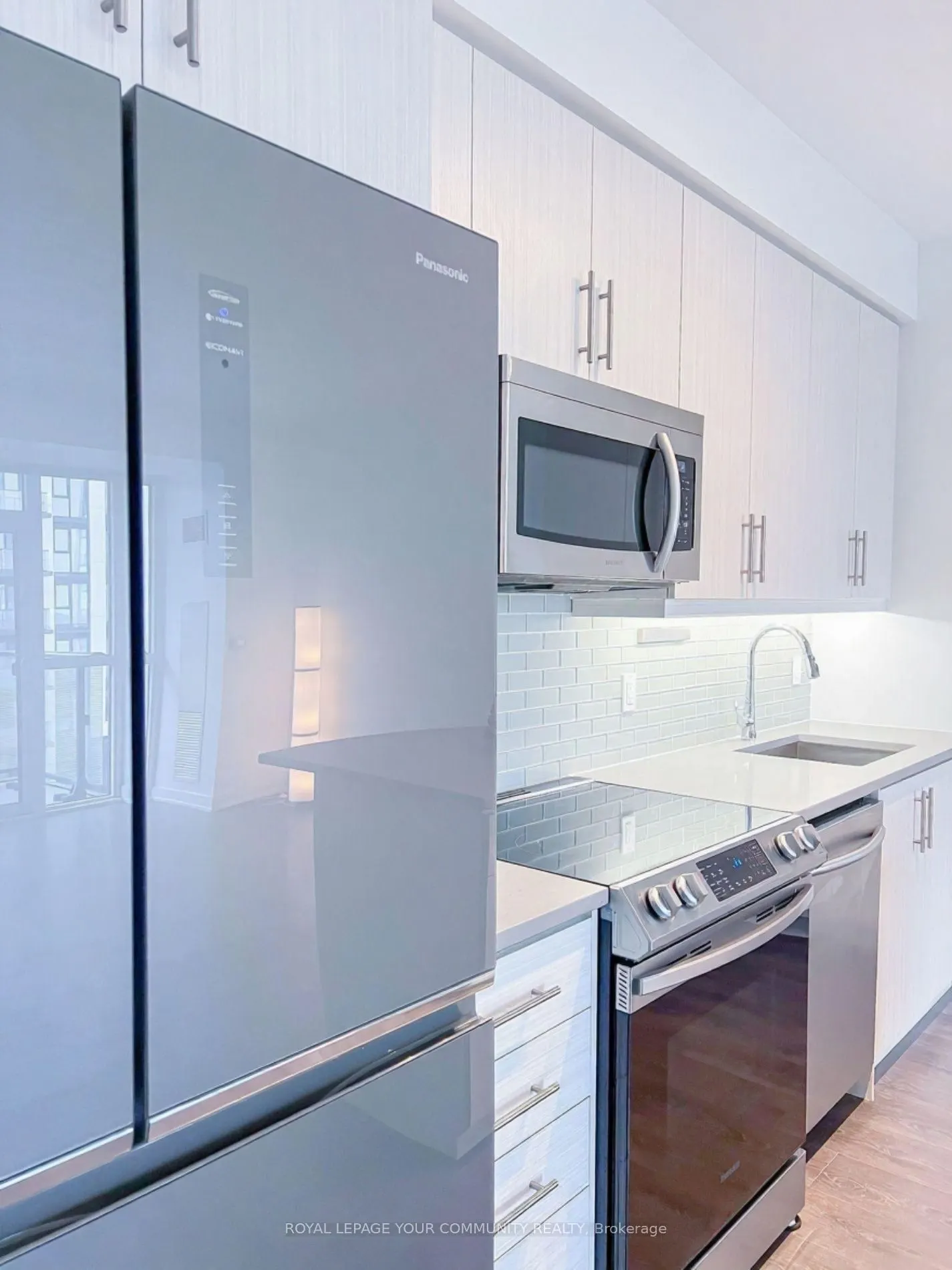75 Oneida Crescent, #1501