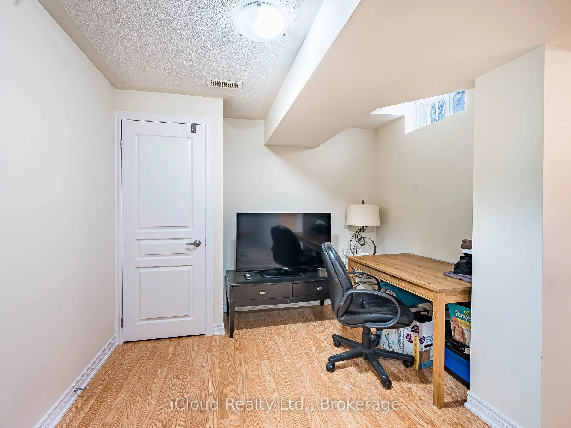 135 Windrow Street