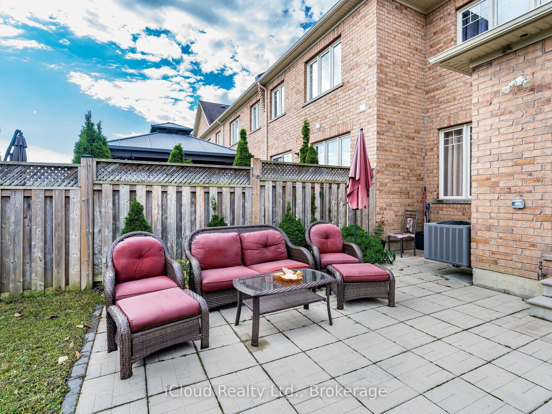 135 Windrow Street