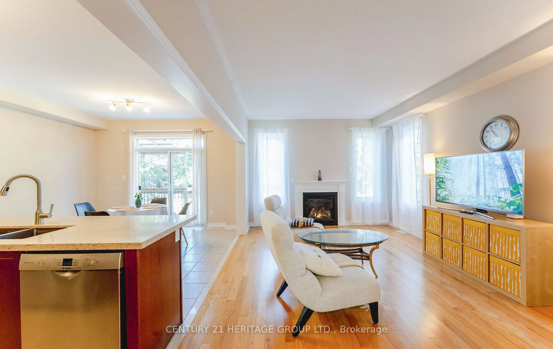 50 Sydie Lane, #Upper