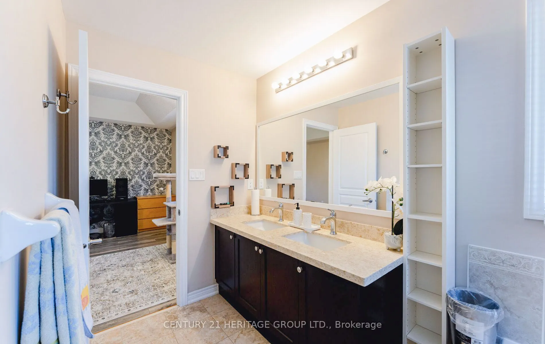 50 Sydie Lane, #Upper
