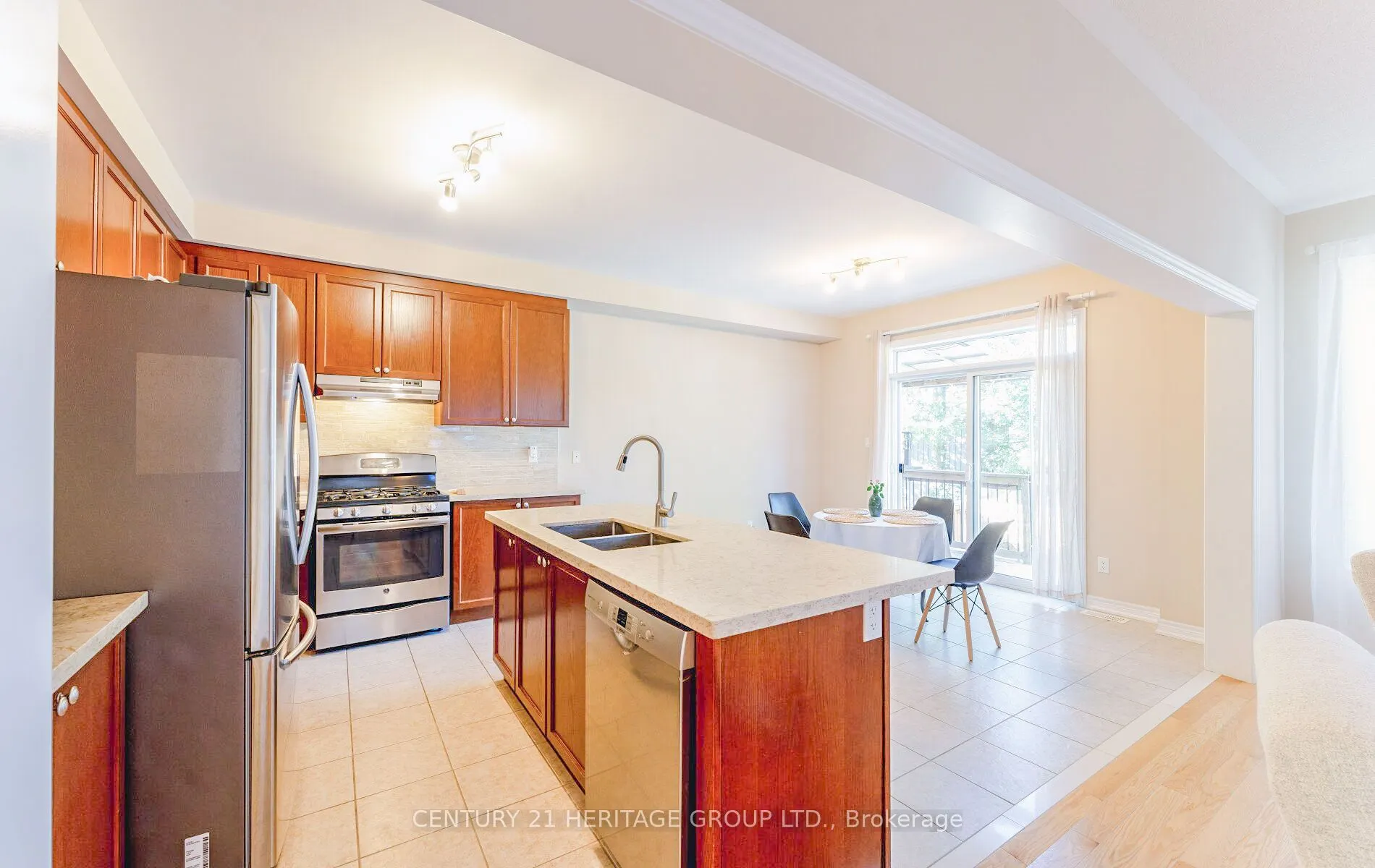 50 Sydie Lane, #Upper