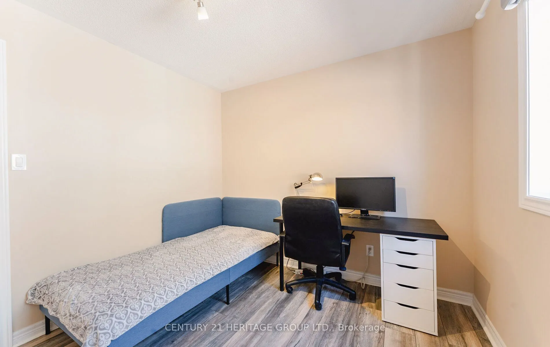 50 Sydie Lane, #Upper