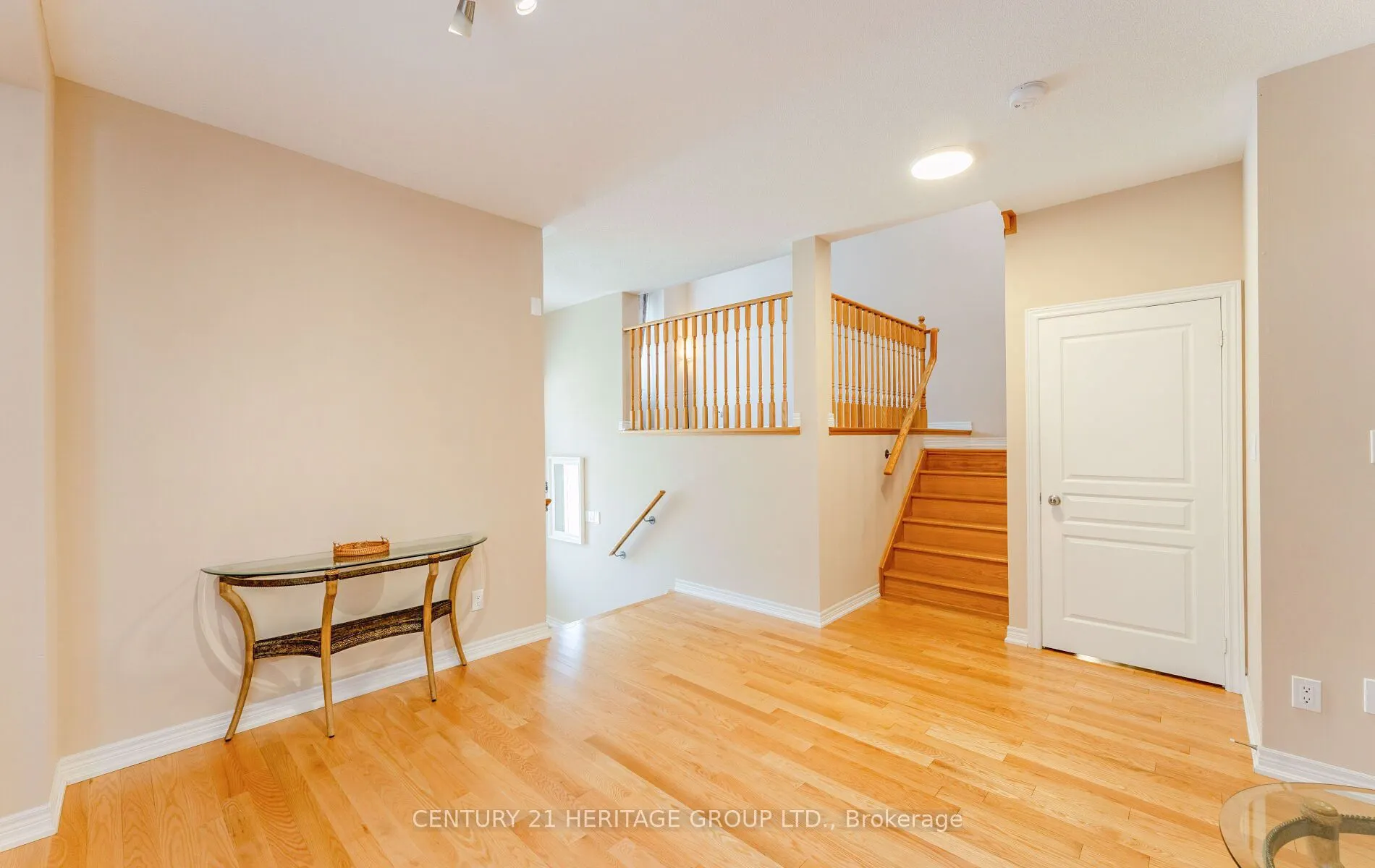 50 Sydie Lane, #Upper