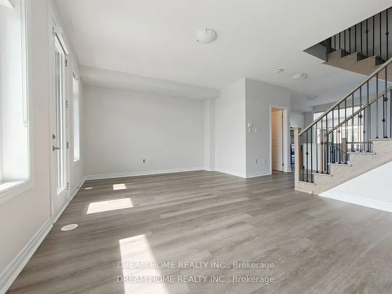 64 Johann Drive