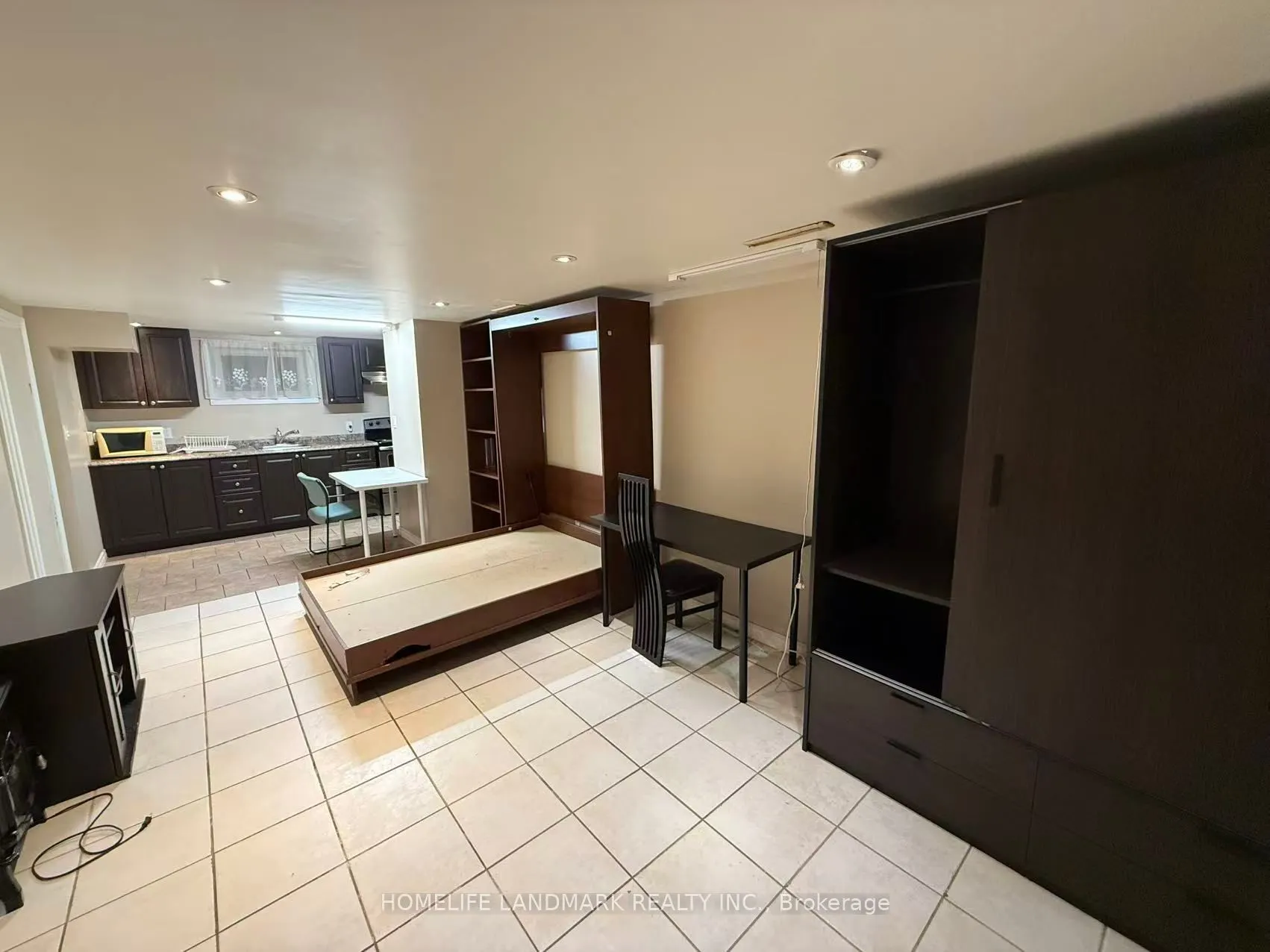 517 Lynett Crescent, #Basemt