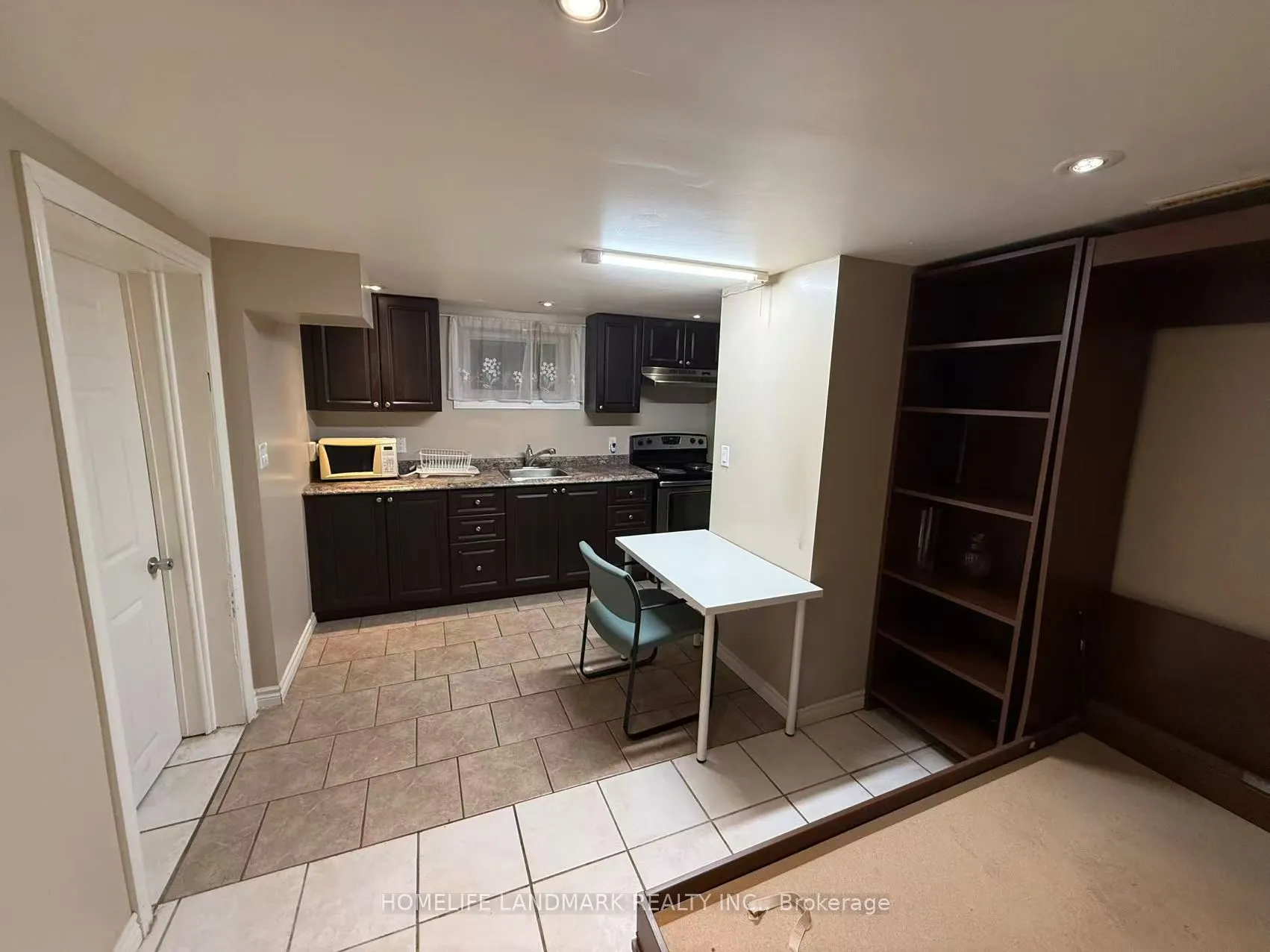 517 Lynett Crescent, #Basemt
