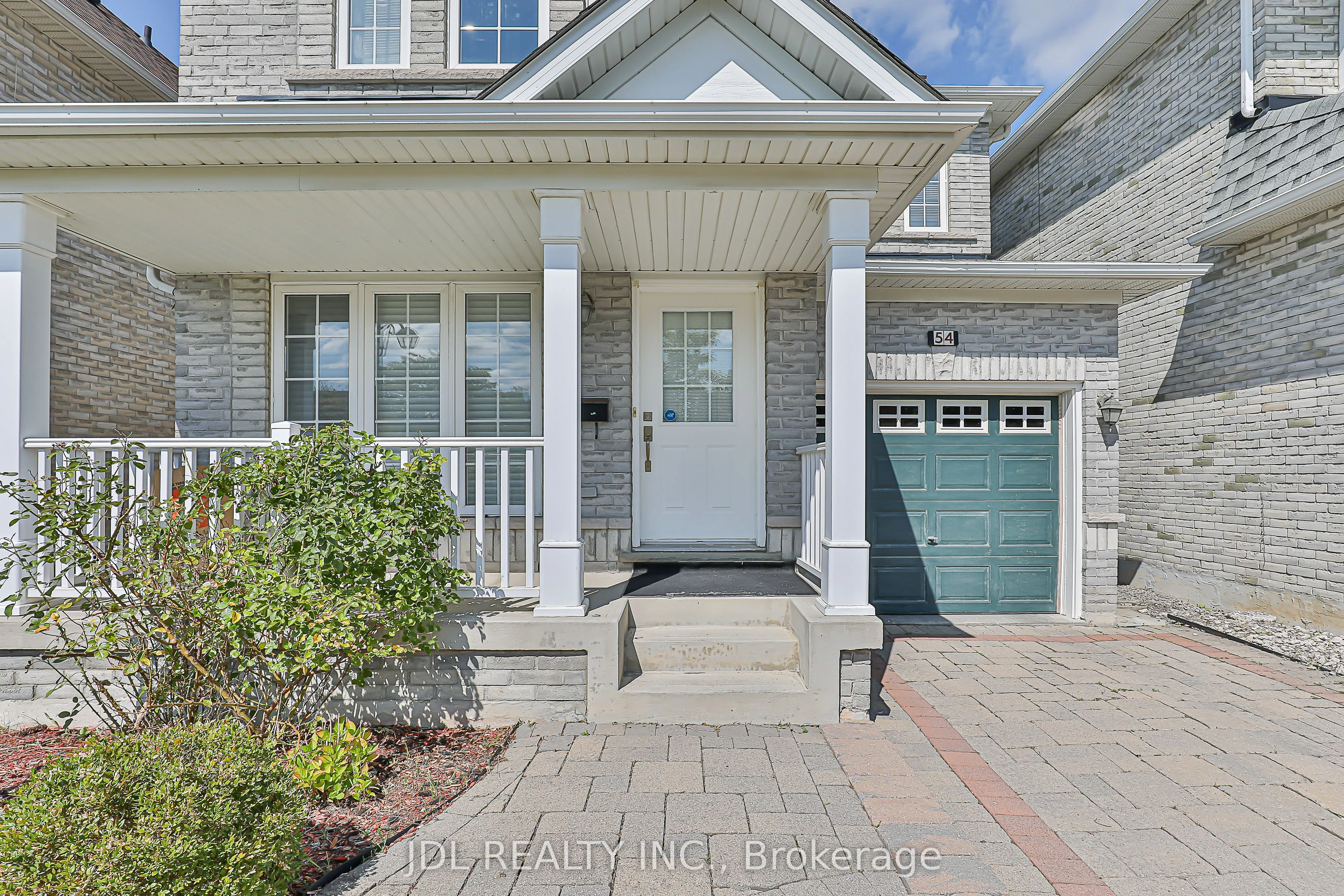 54 Joseph Glover Avenue