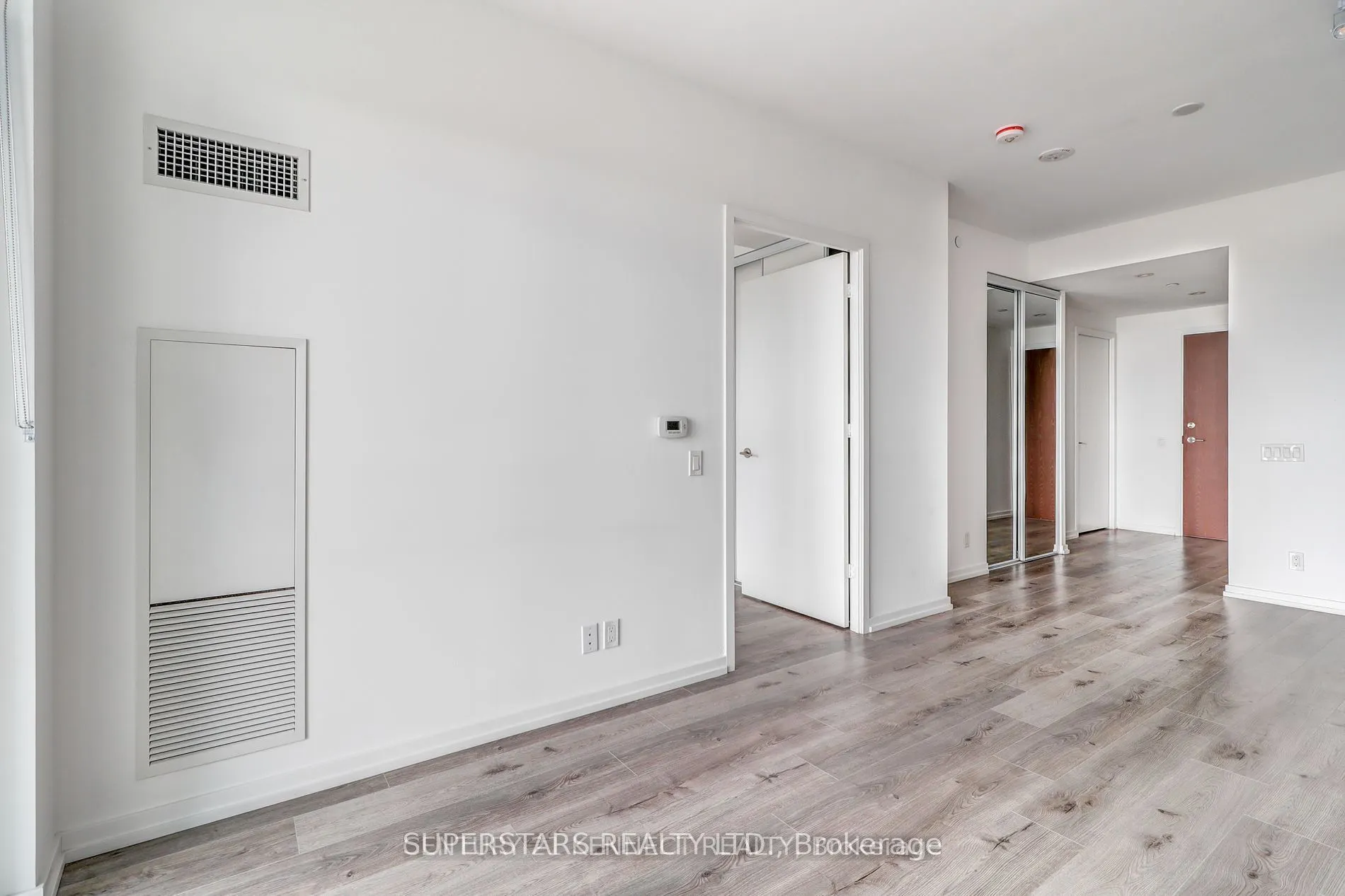 1000 Portage Parkway, #3006