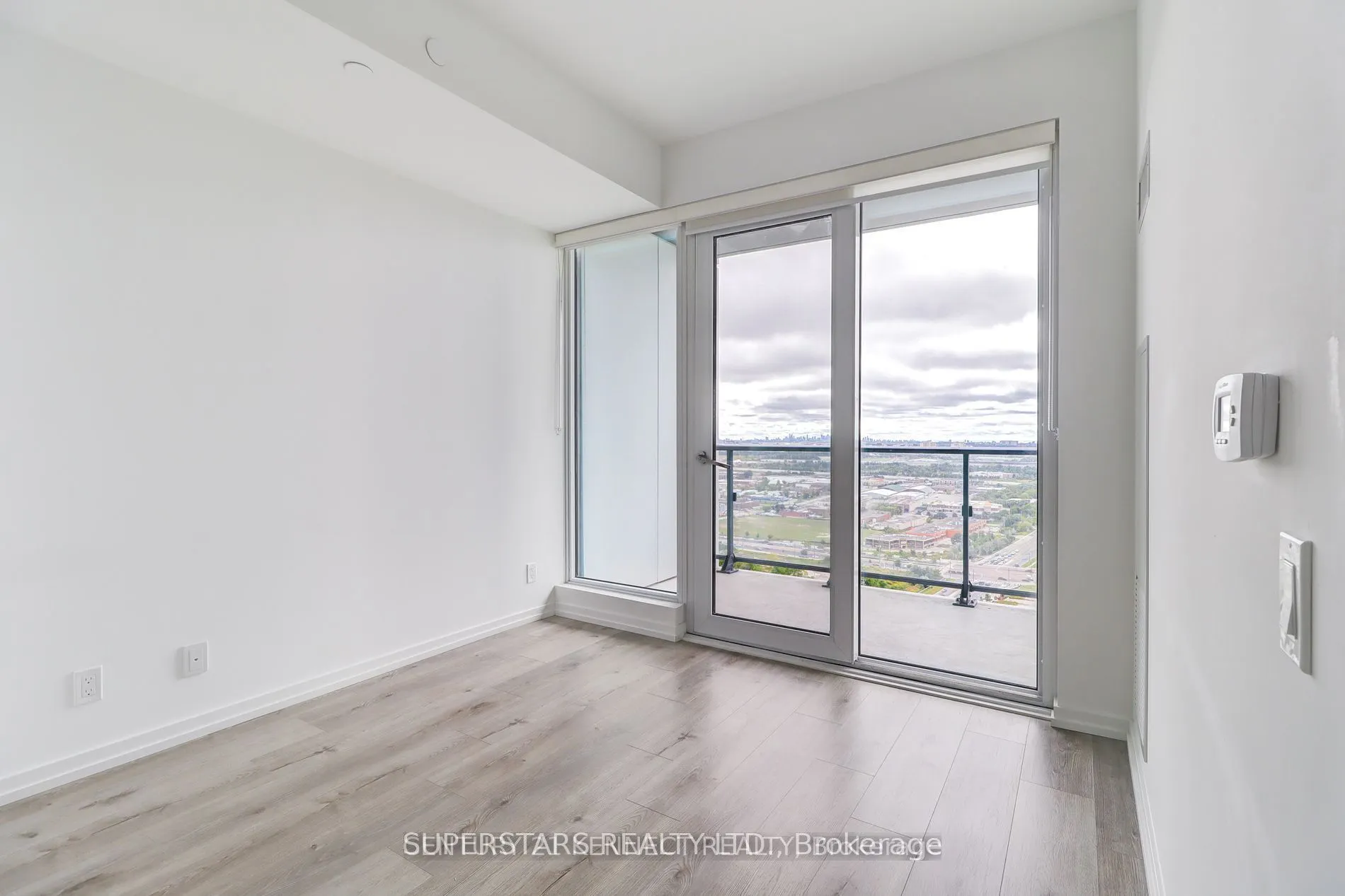 1000 Portage Parkway, #3006