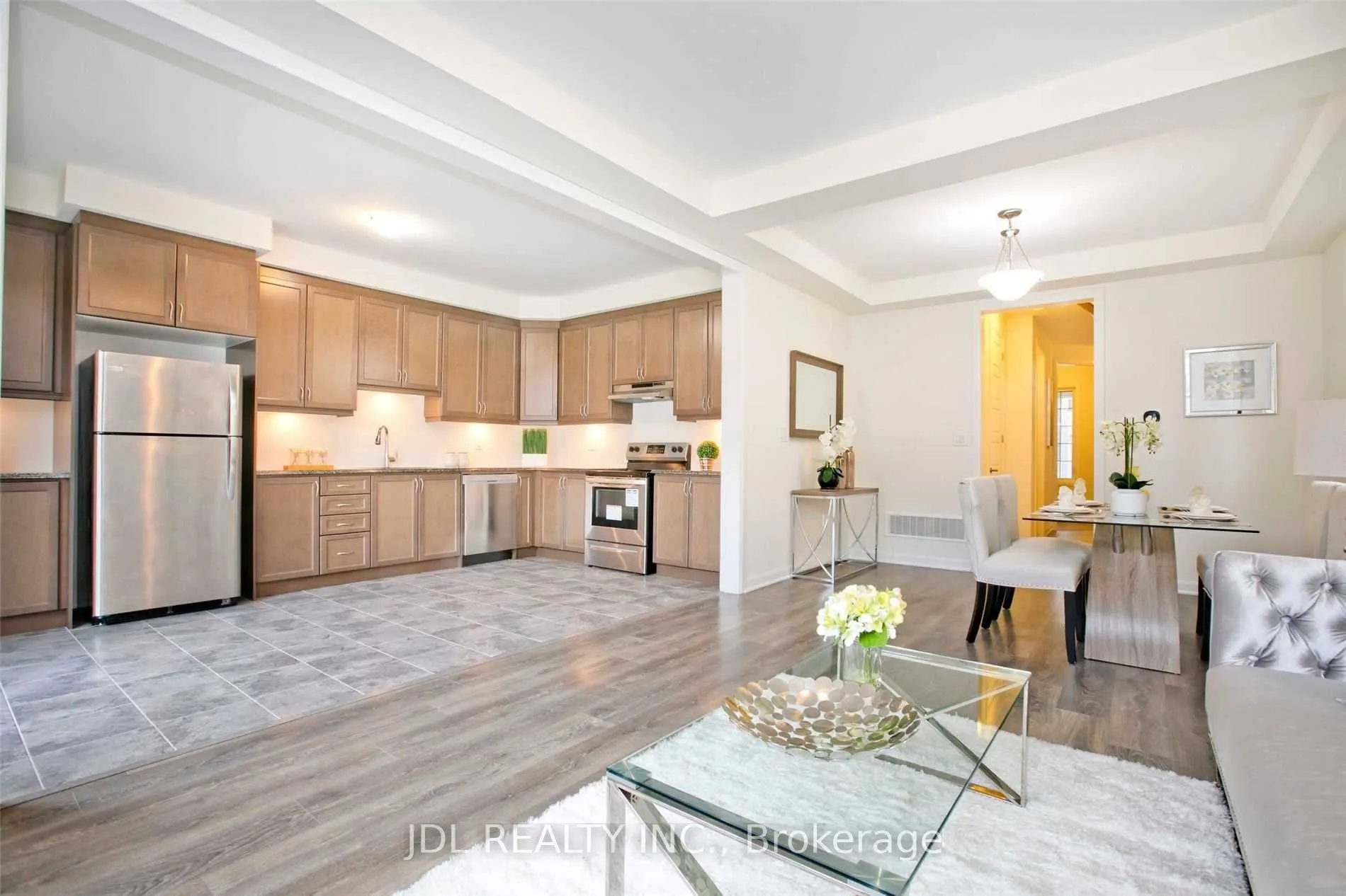 16 Casely Avenue