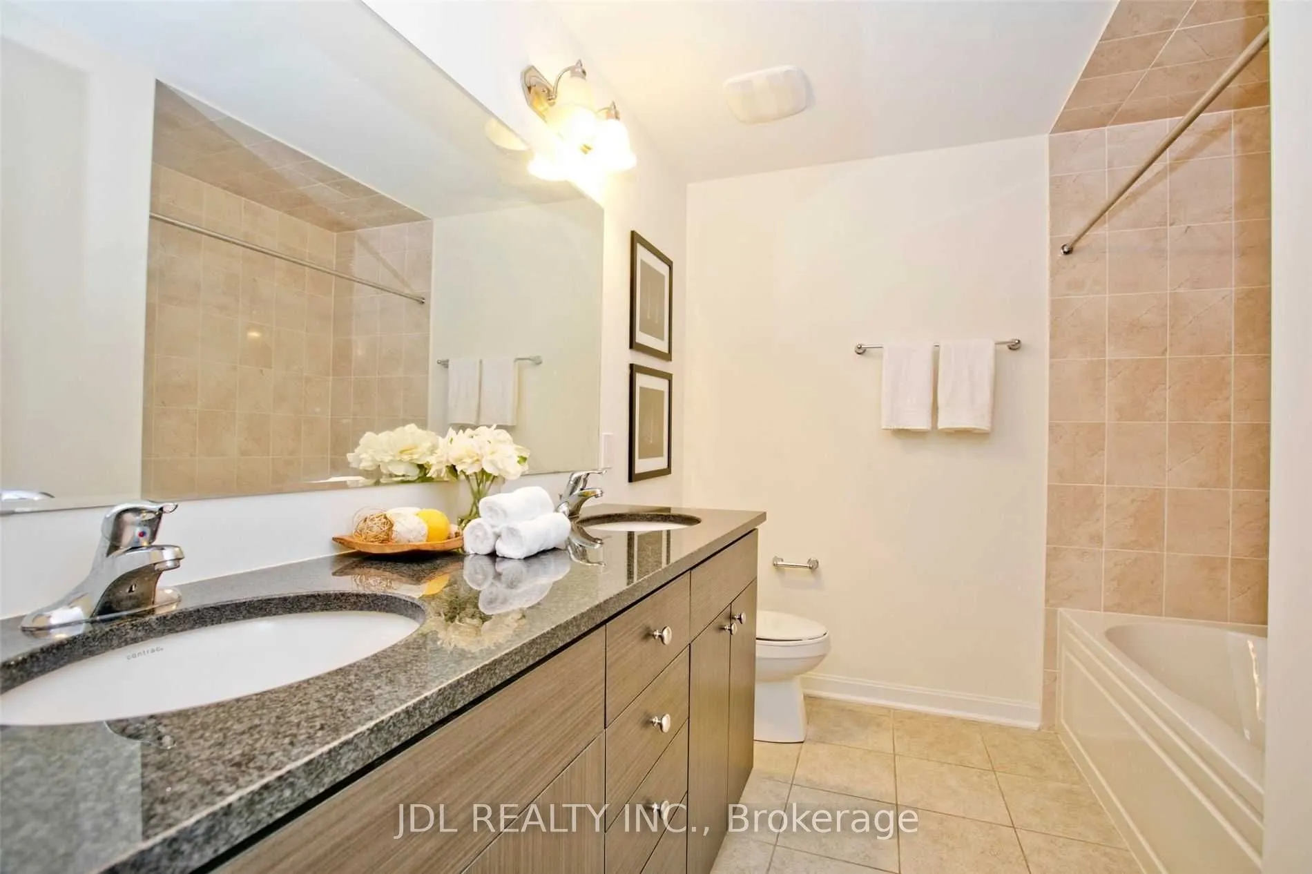 16 Casely Avenue