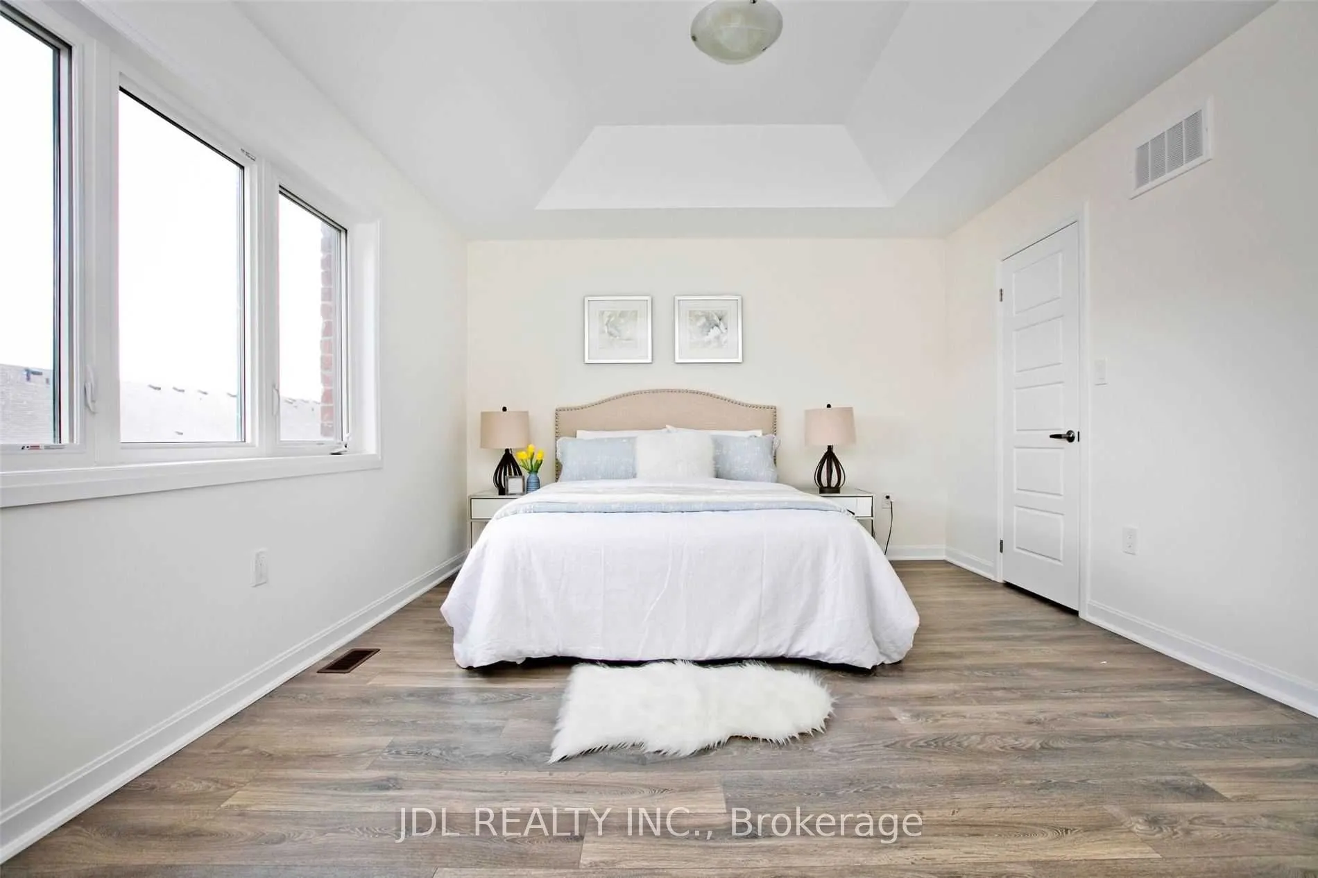 16 Casely Avenue