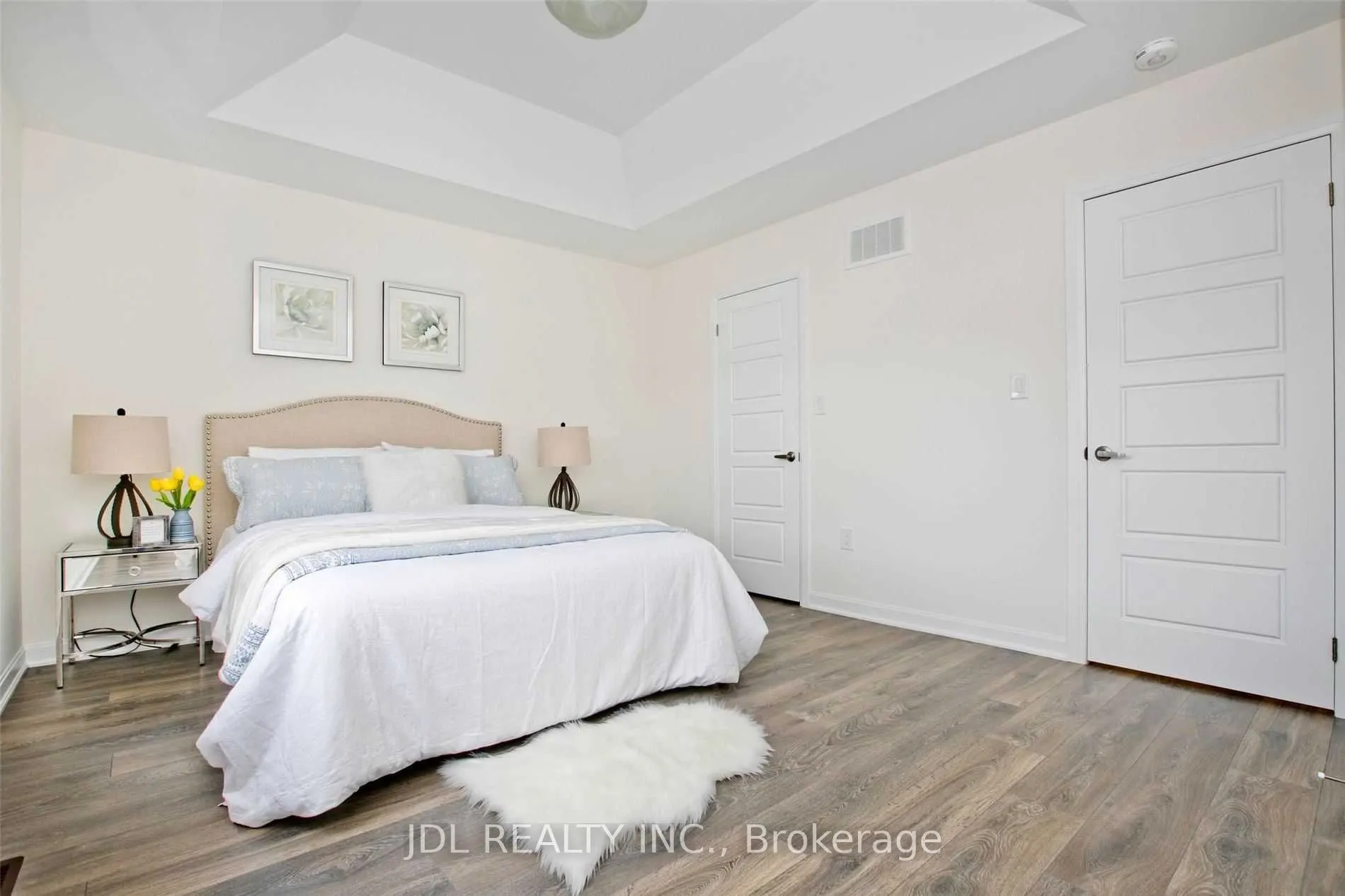 16 Casely Avenue