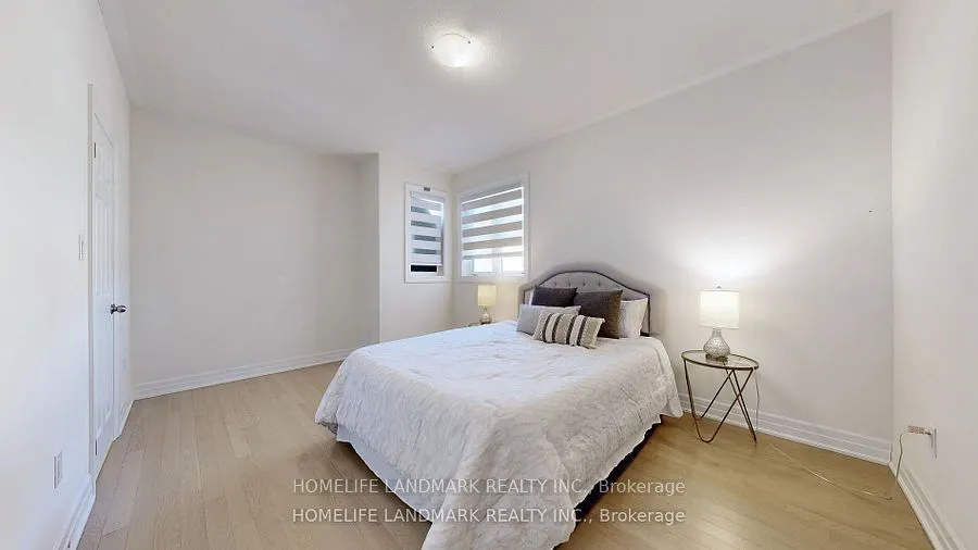 16 Slater Crescent