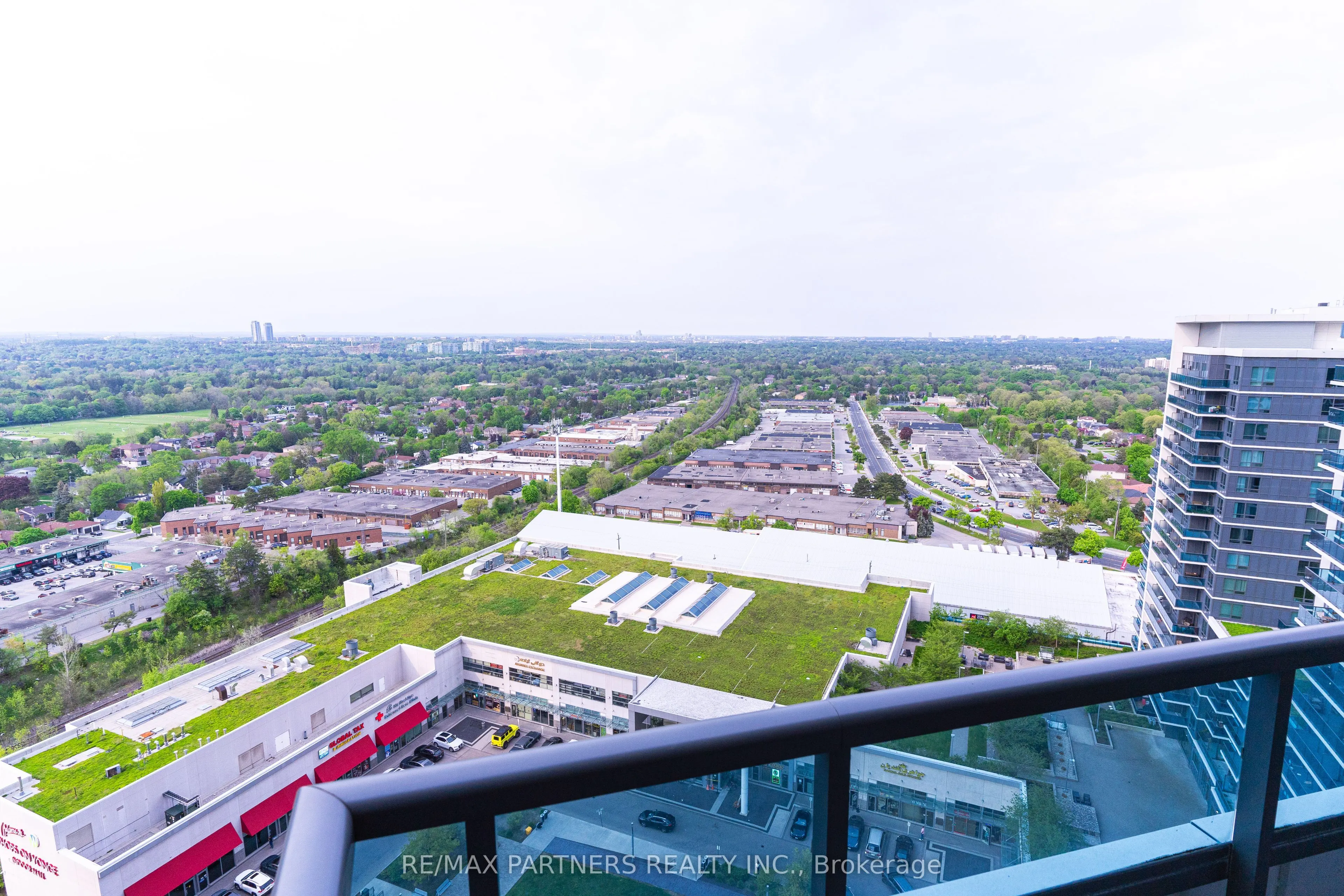 7171 Yonge Street, #1903