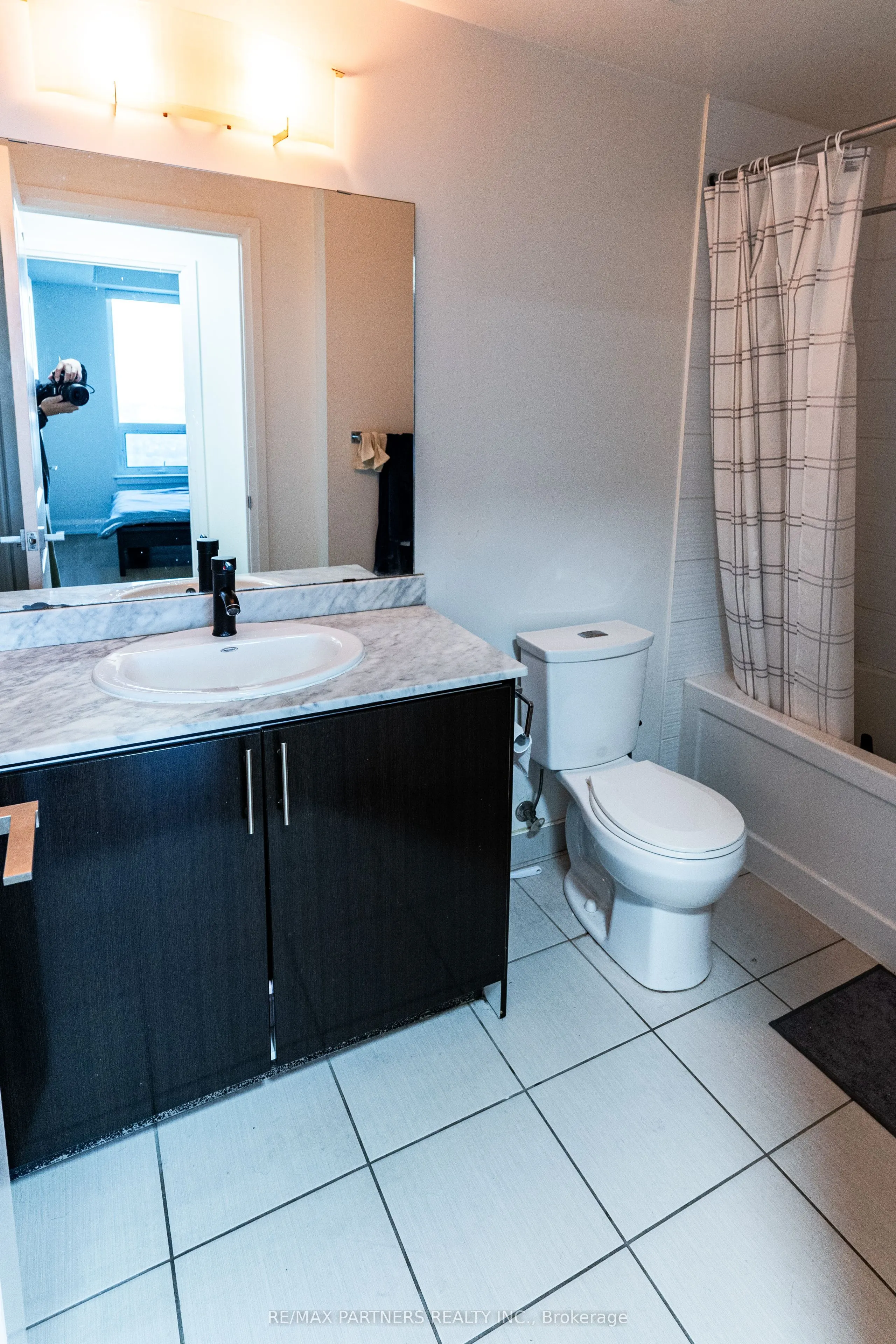7171 Yonge Street, #1903