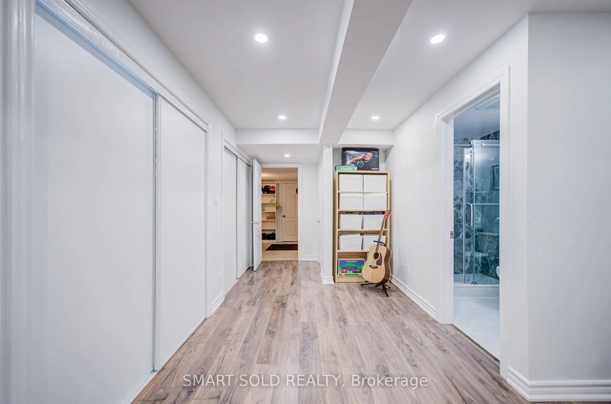 700 Summeridge Drive, #7