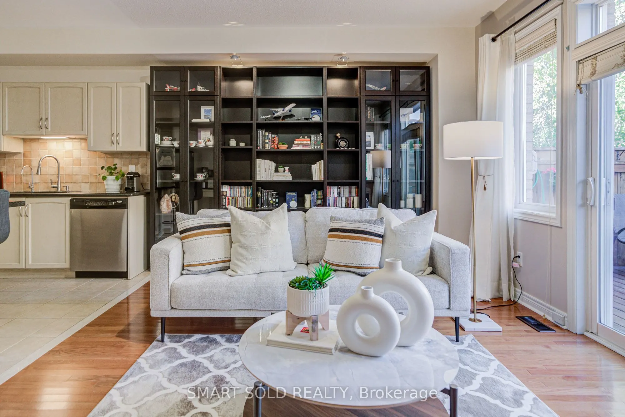 700 Summeridge Drive, #7