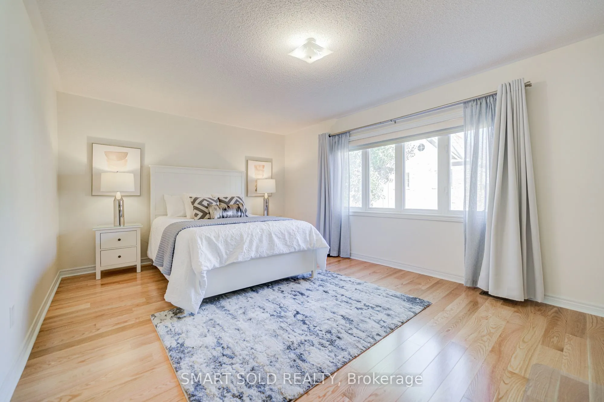 700 Summeridge Drive, #7