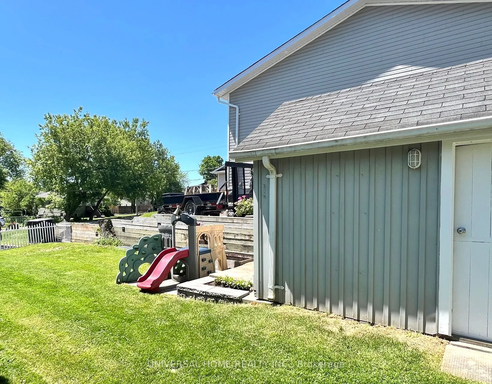 6 Maple Grove Street