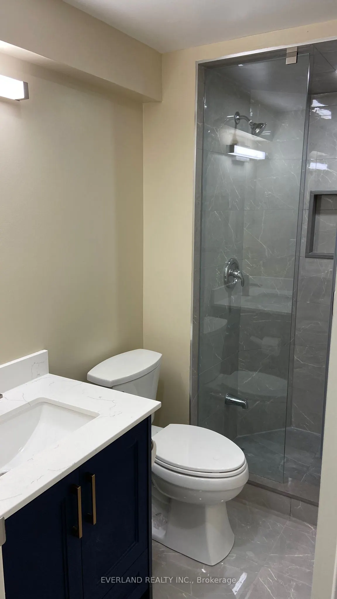 10 Damian Drive, #Bsmt B