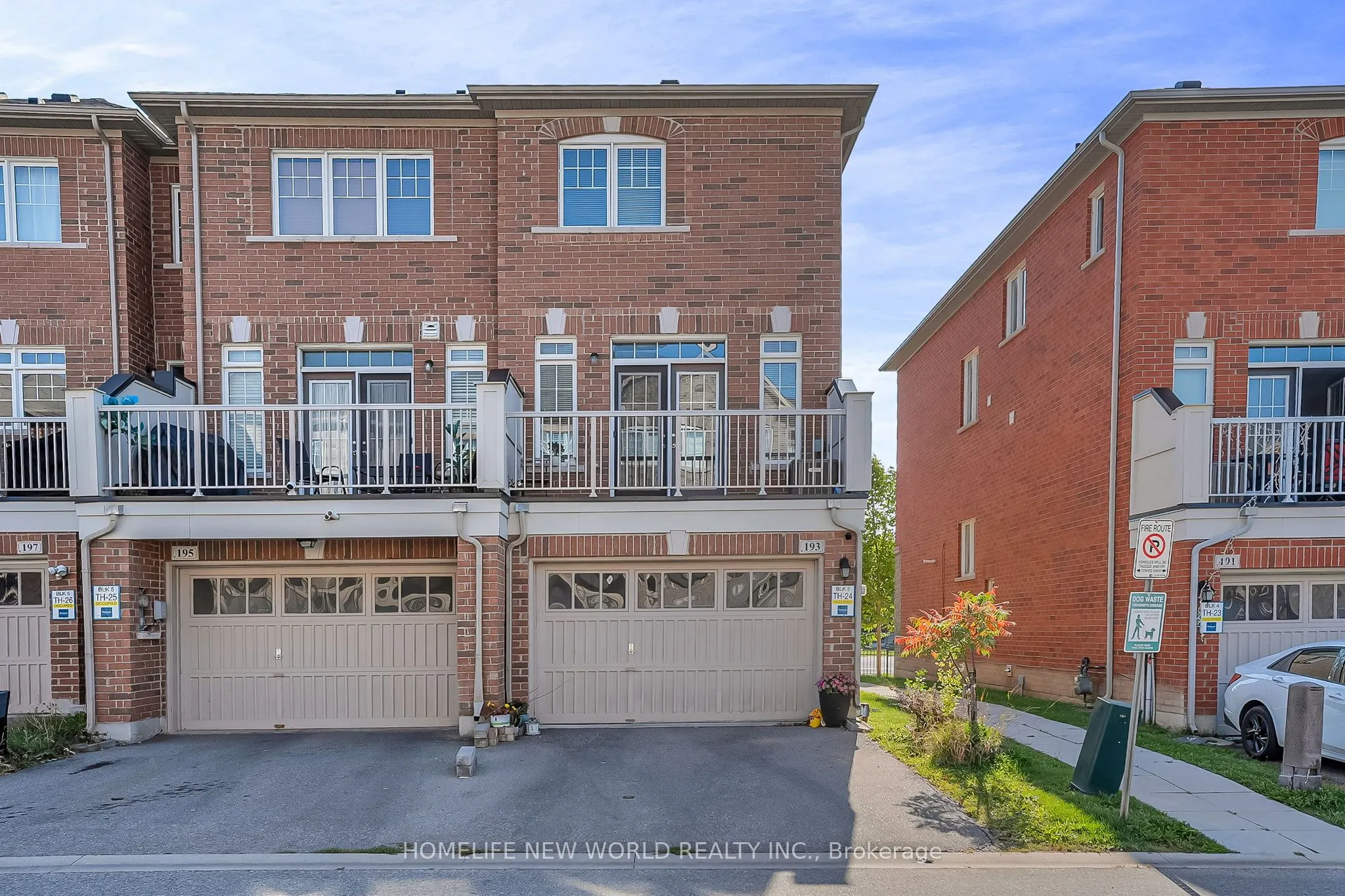 193 Dundas Way