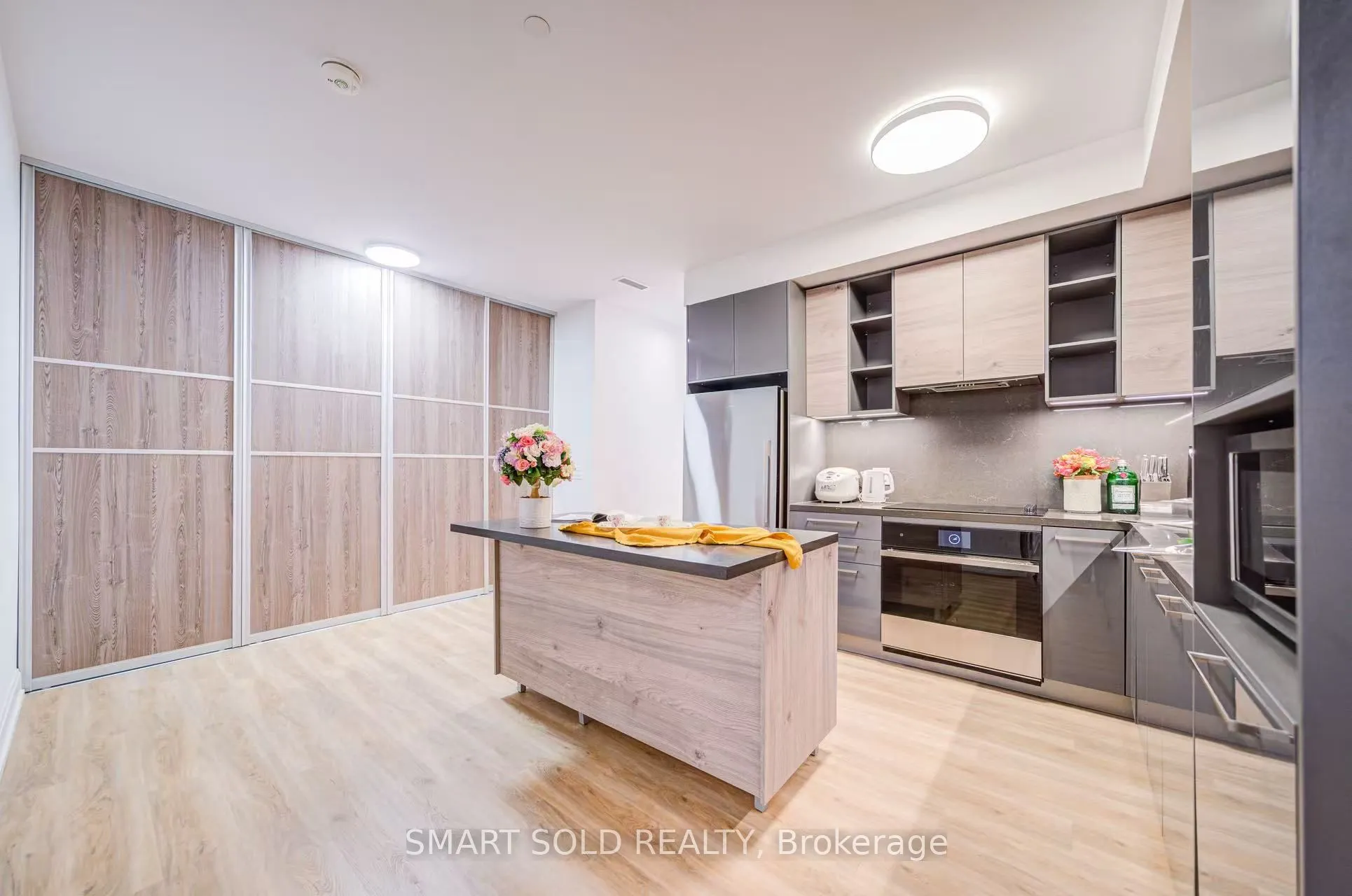 38 Gandhi Lane, #208