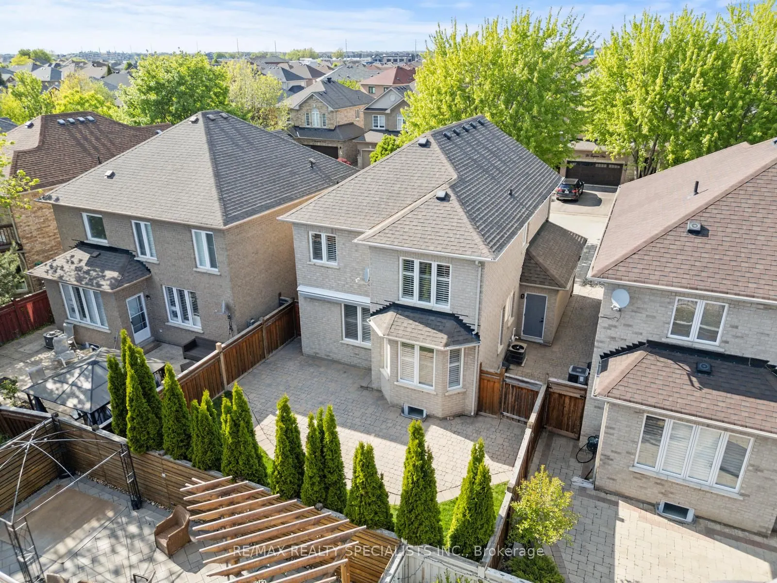 25 Grapevine Drive