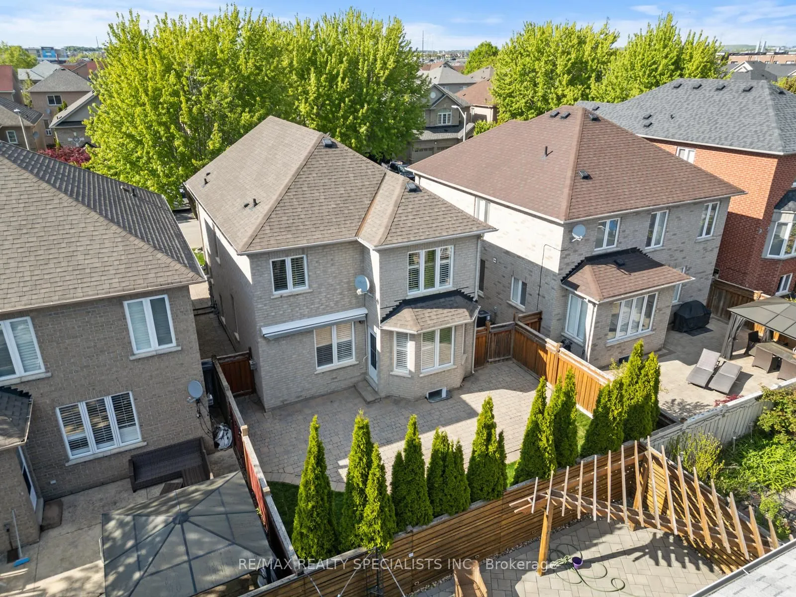 25 Grapevine Drive