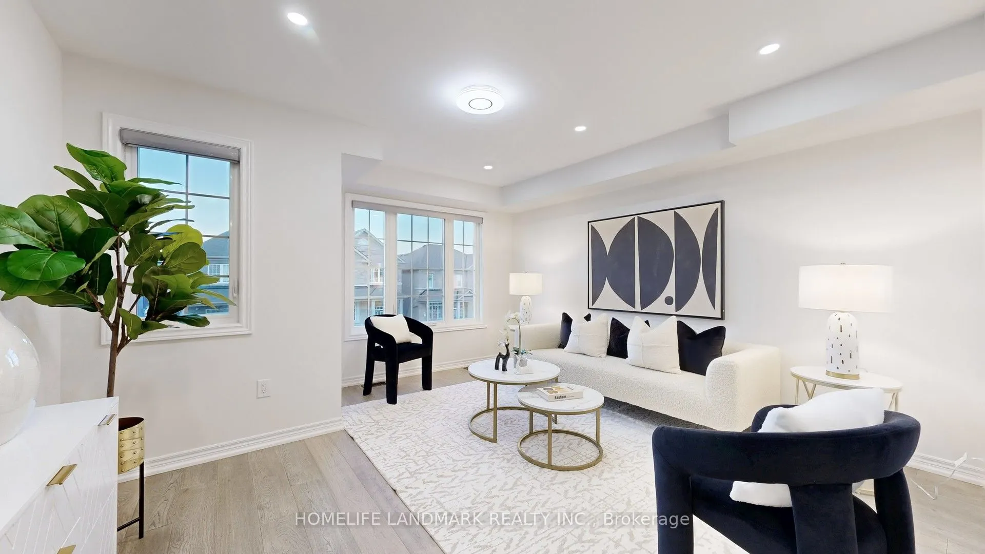 575 White's Hill Avenue