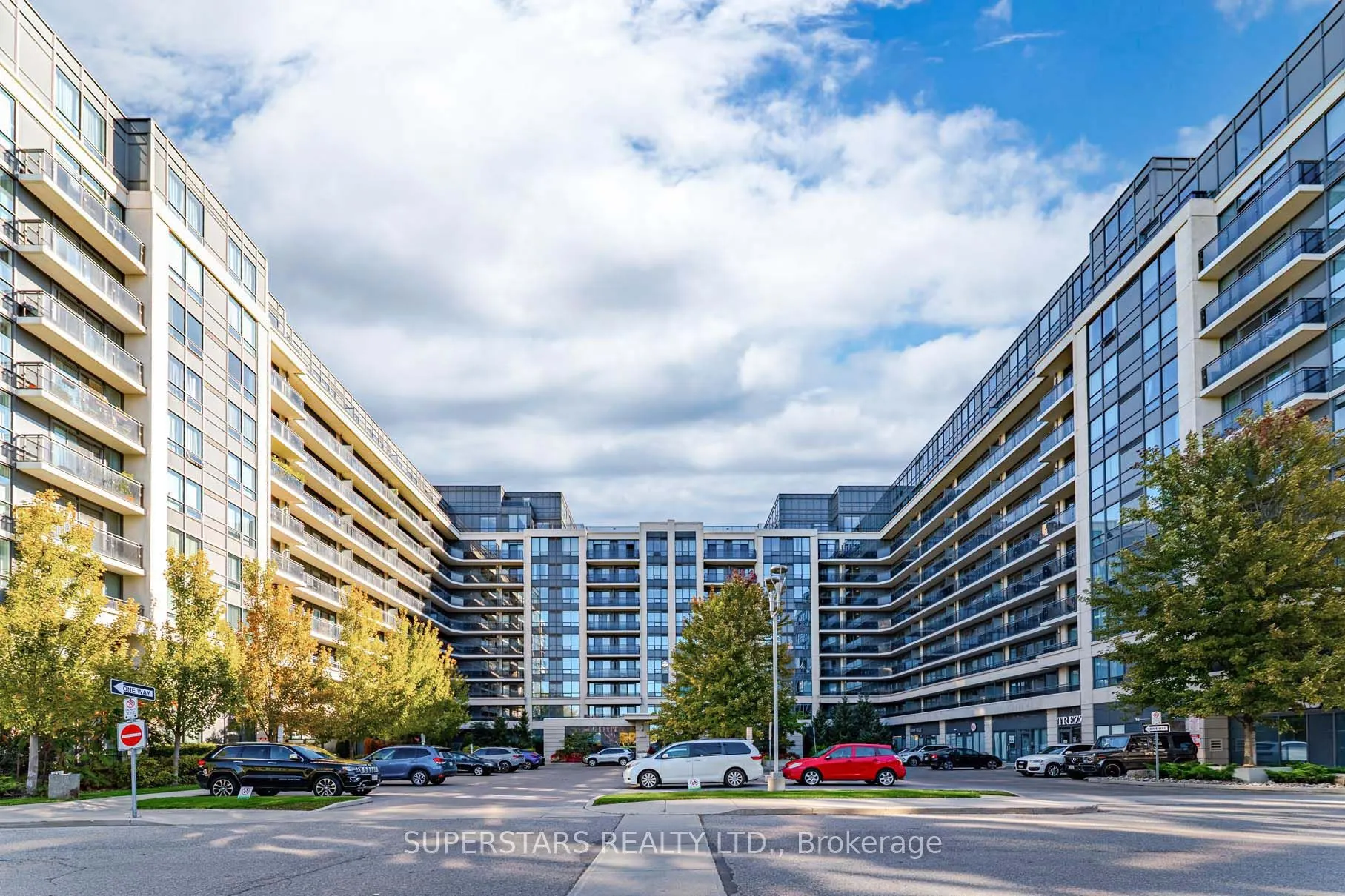 372 Highway 7 E, #516