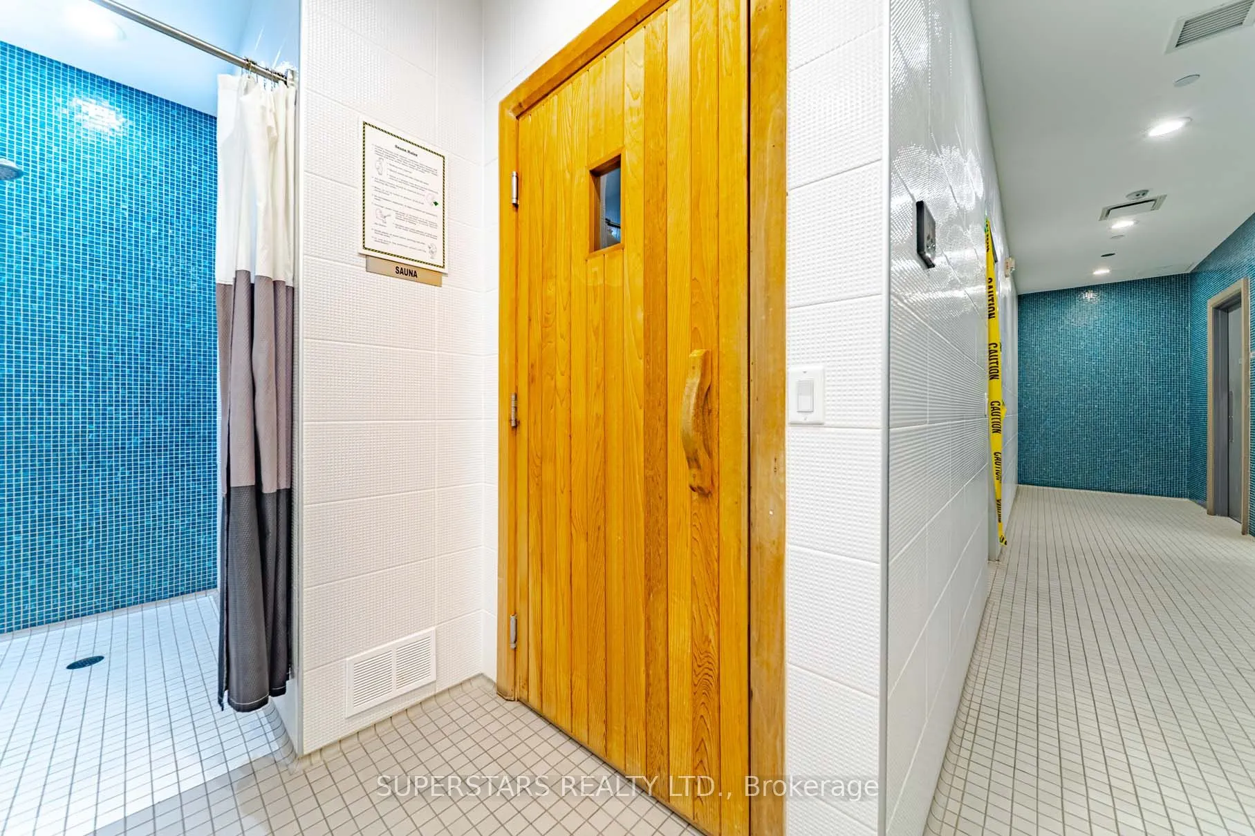 372 Highway 7 E, #516