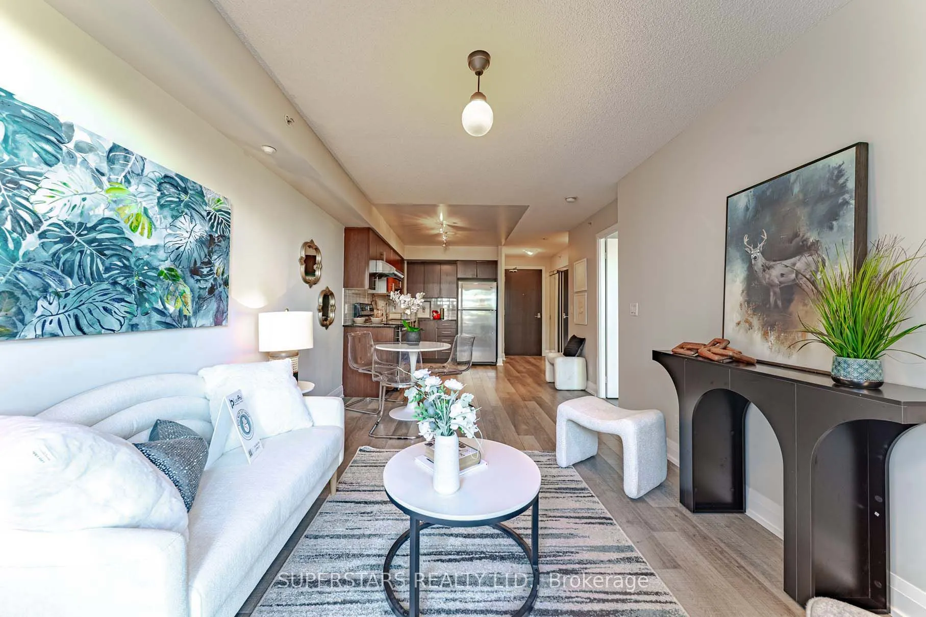 372 Highway 7 E, #516
